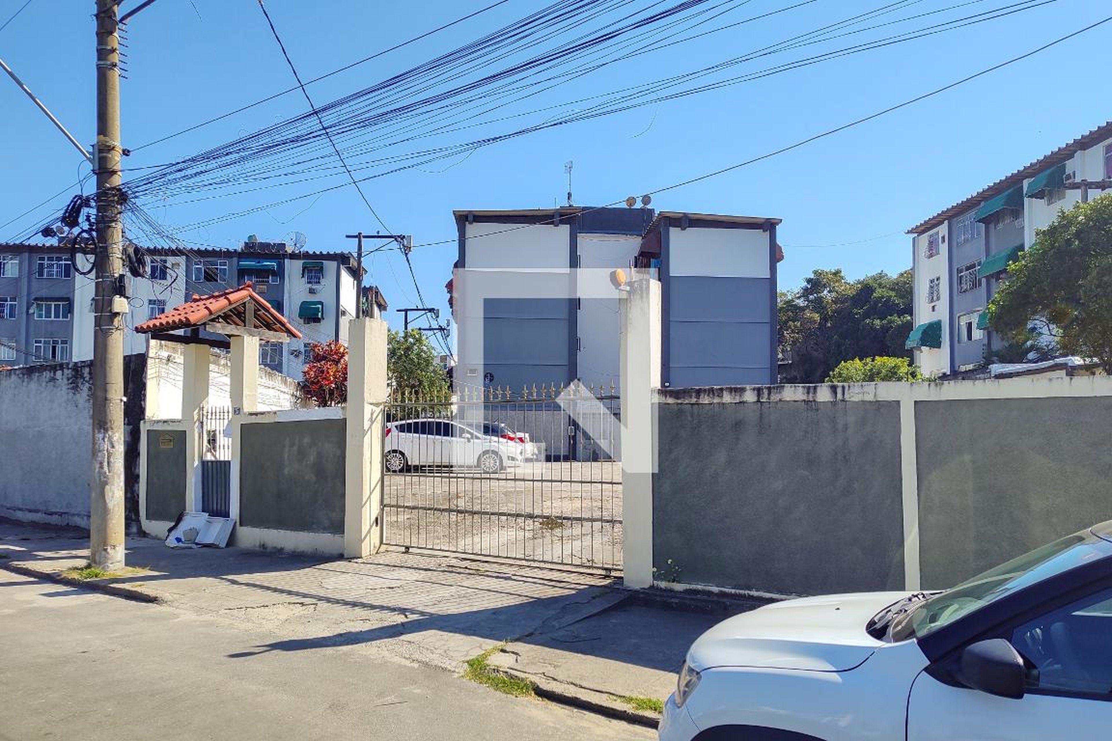 Fachada Condomínio em Avenida Canal, 25