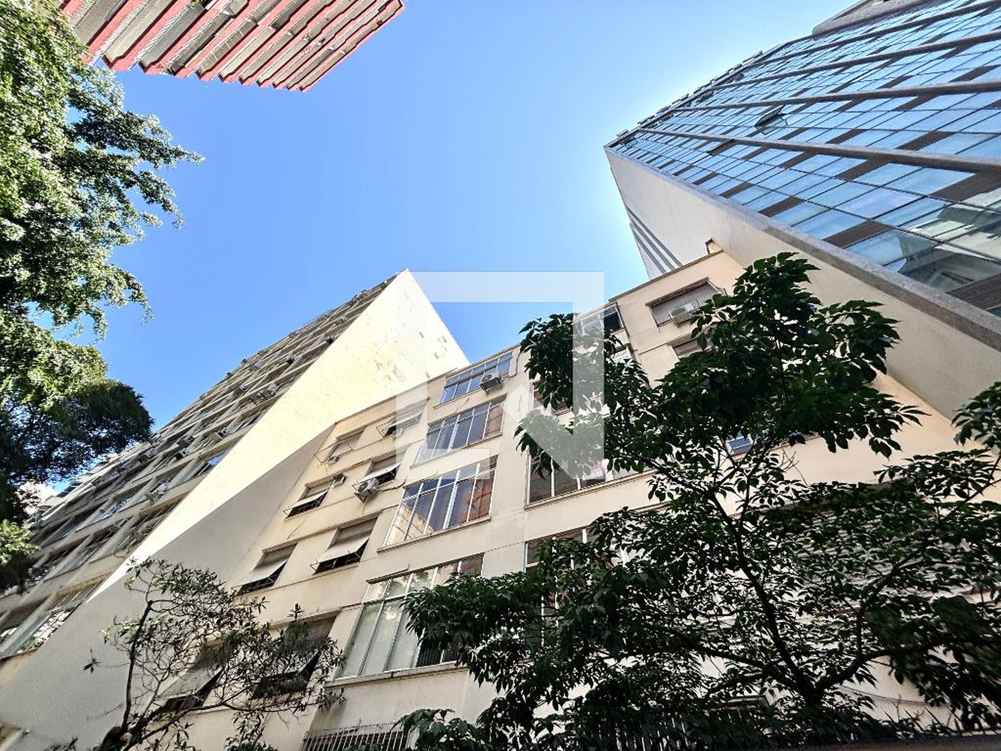 Fachada Condomínio em Rua Tonelero, 162