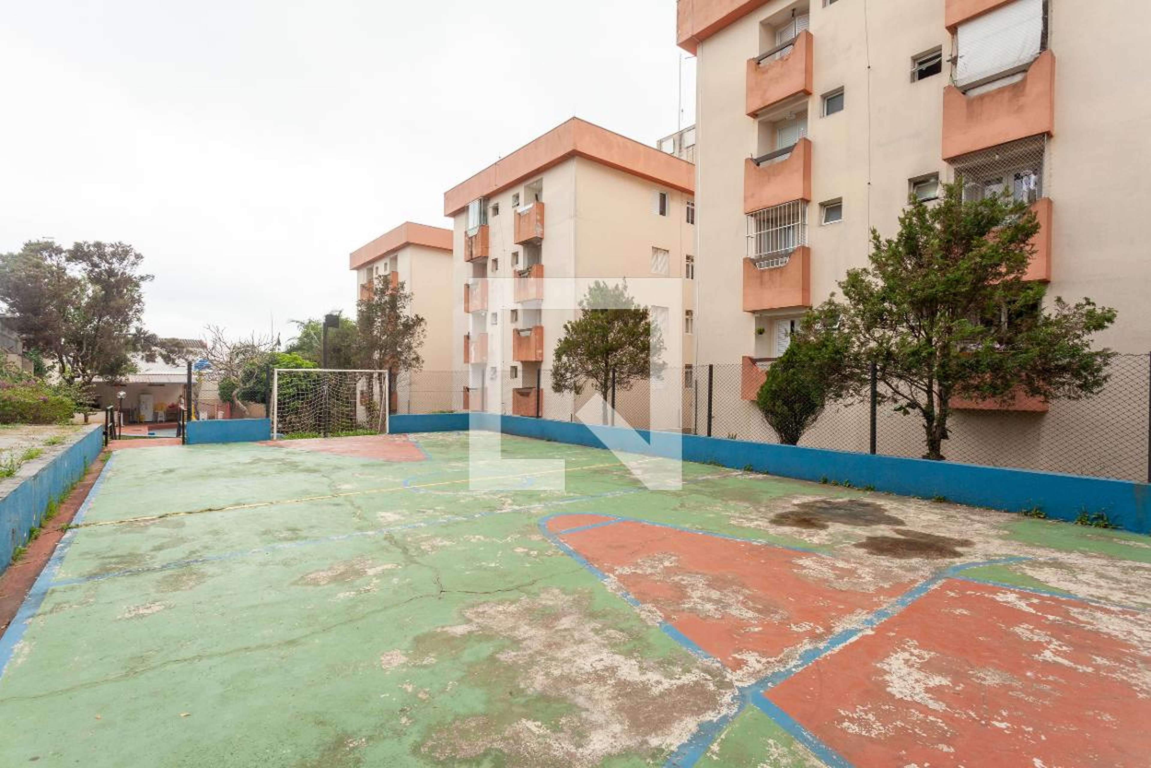 Quadra Esportiva - Tatiana, I.Cristina e Celina