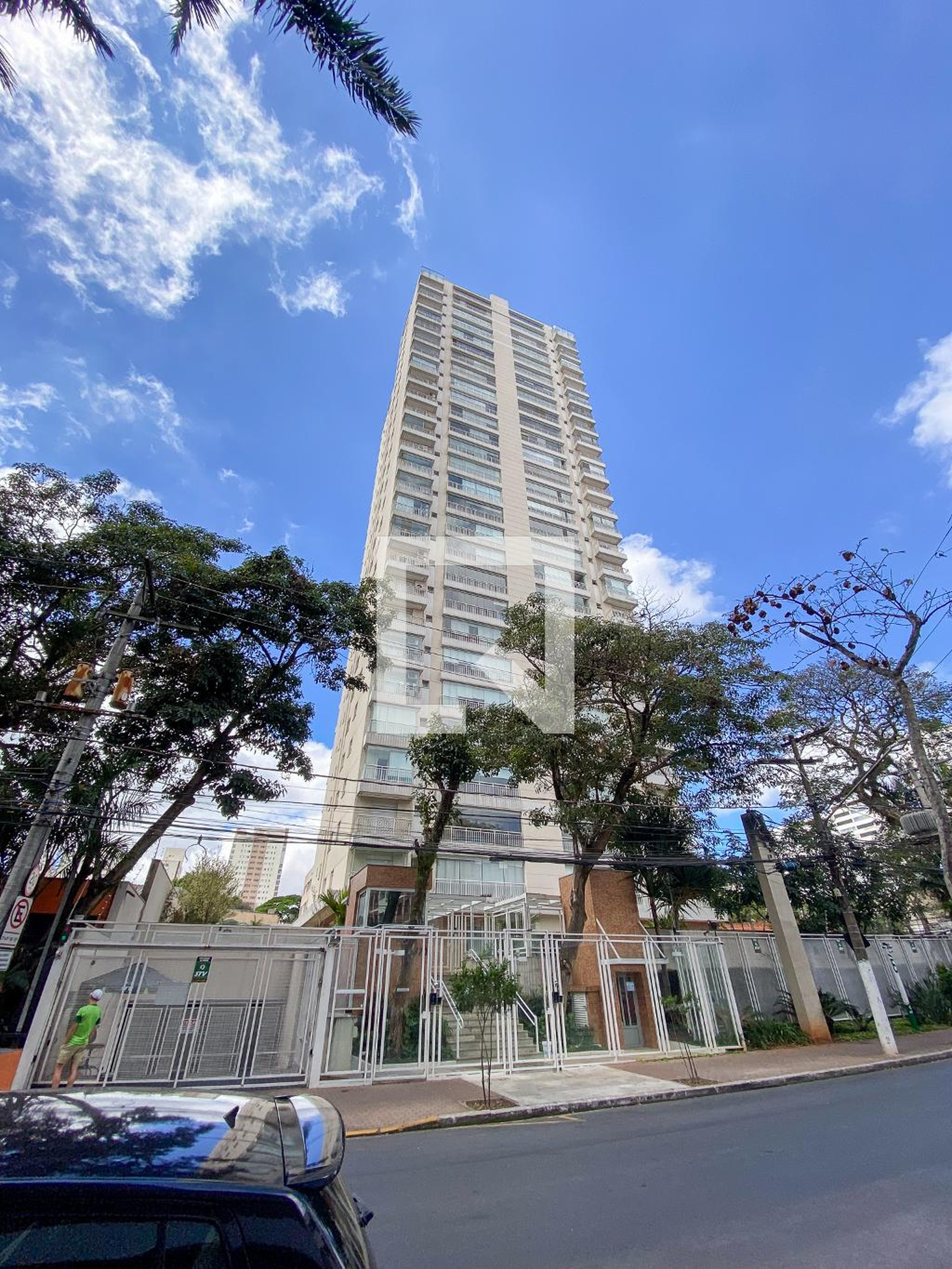 Fachada Condomínio Essência Alto da Boa Vista