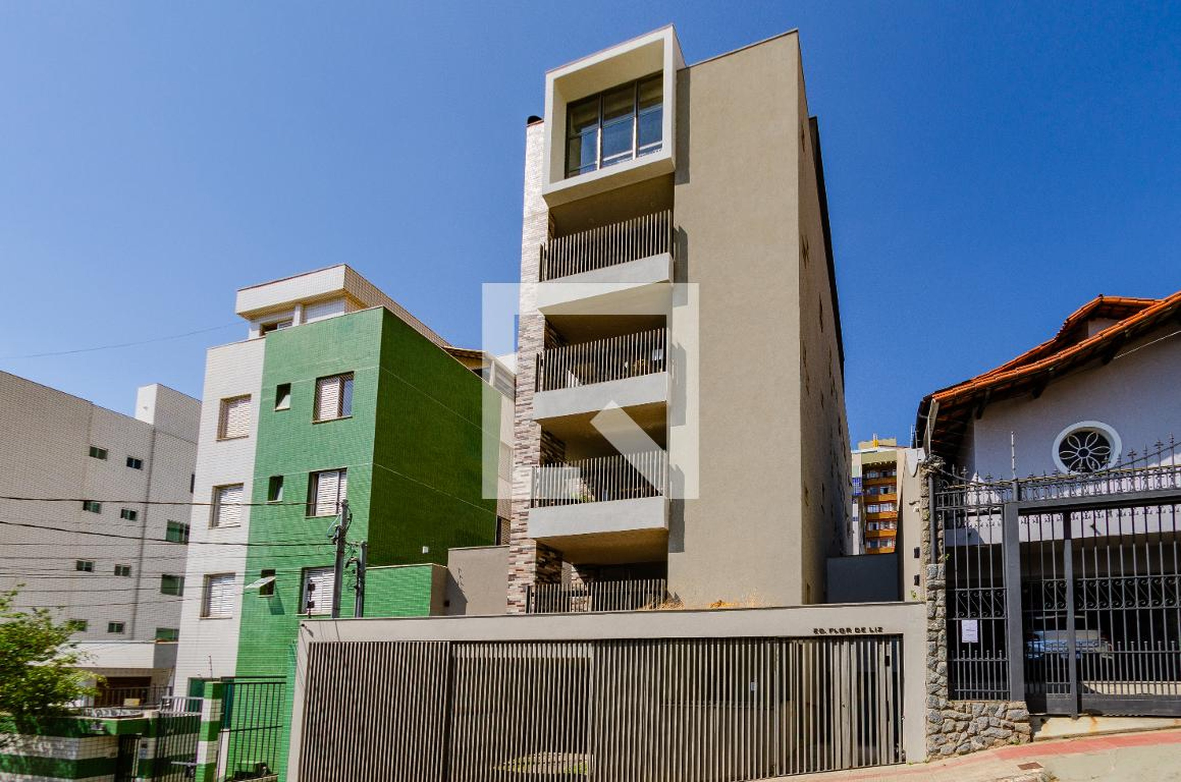 Fachada Edifício Flor de Liz