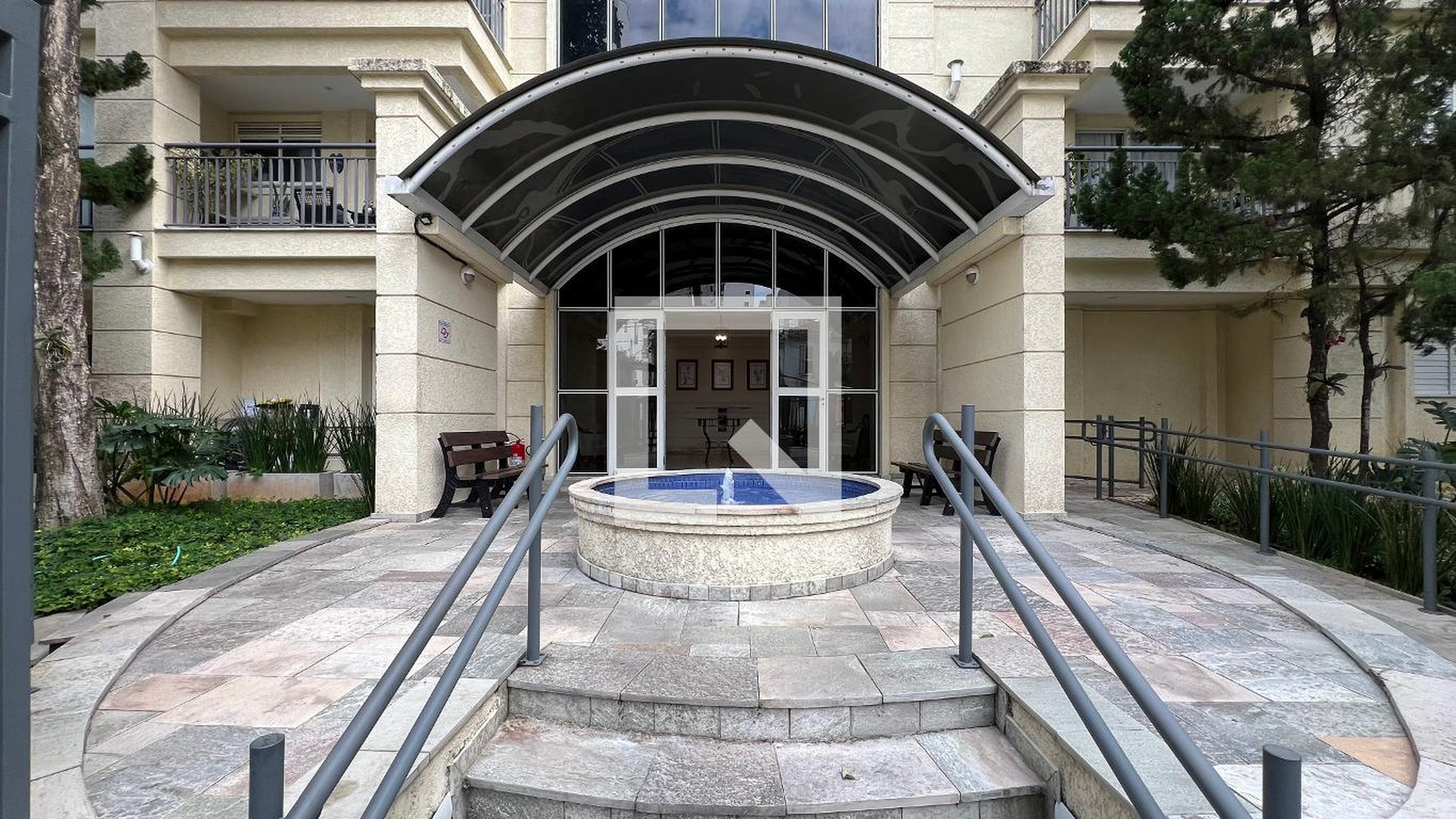 Entrada - Edifício Village Jardim Paulista