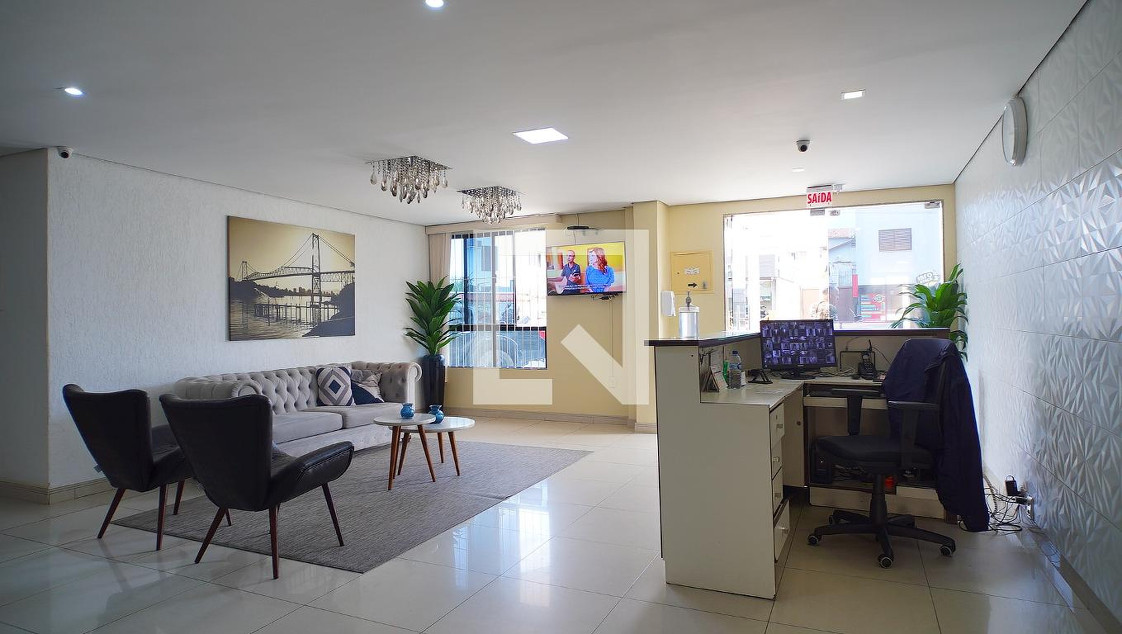 Hall de entrada - Águas de Março