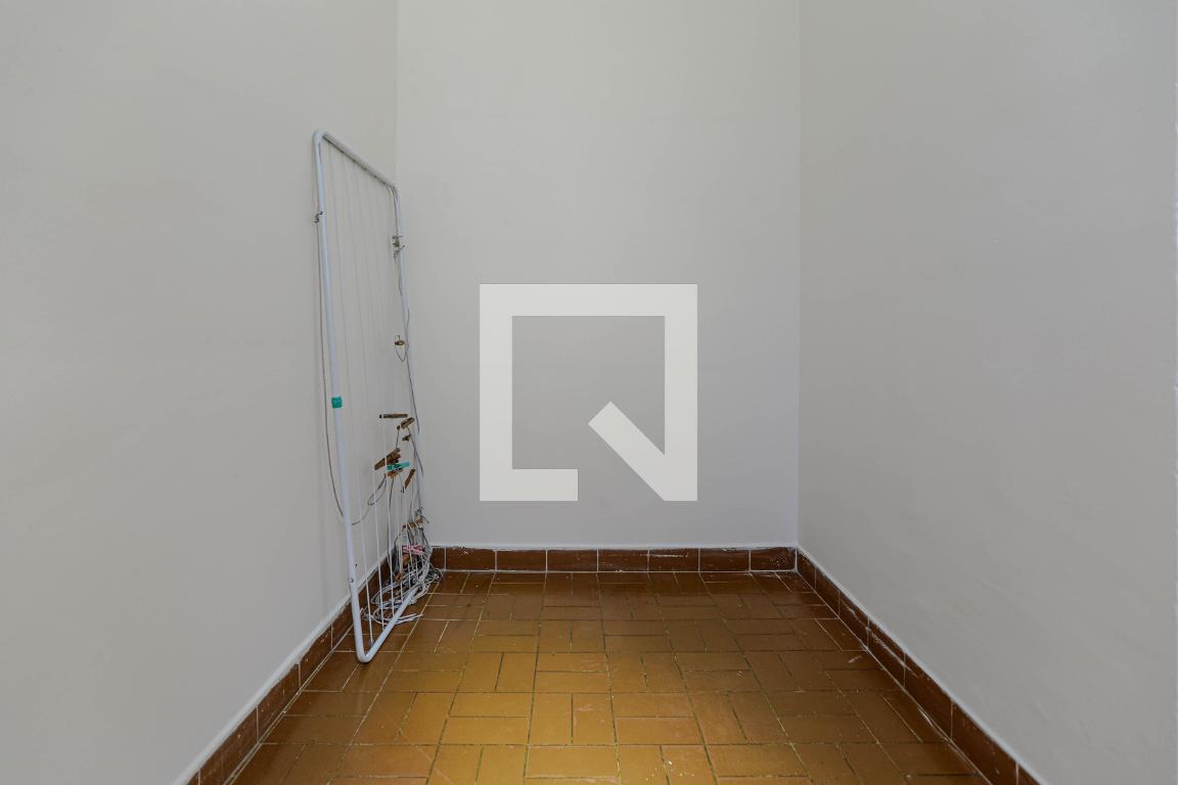 Entrada - Spazio Mondrian