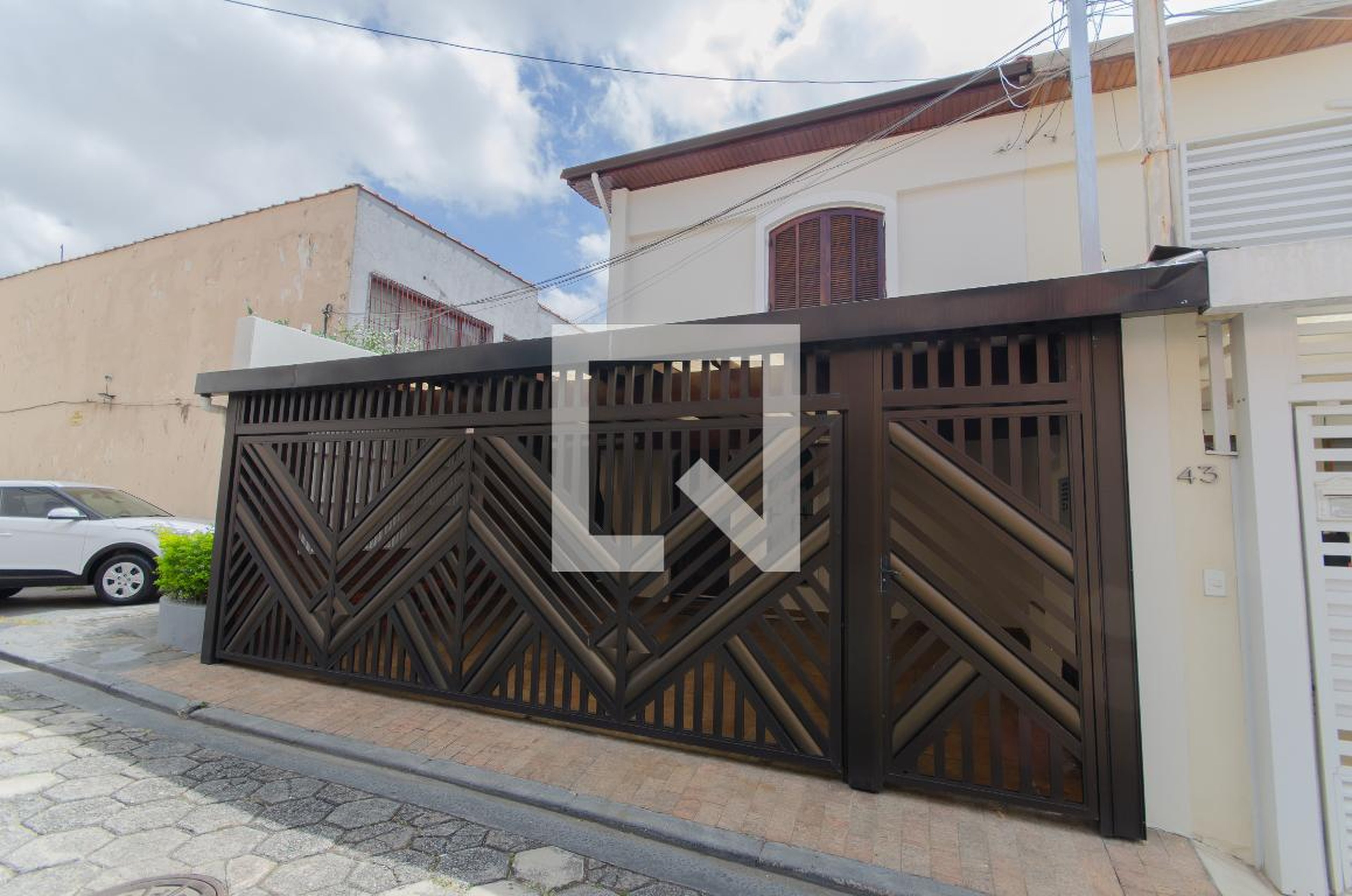 Fachada Condomínio em Rua Sálvio de Almeida Prado, 35