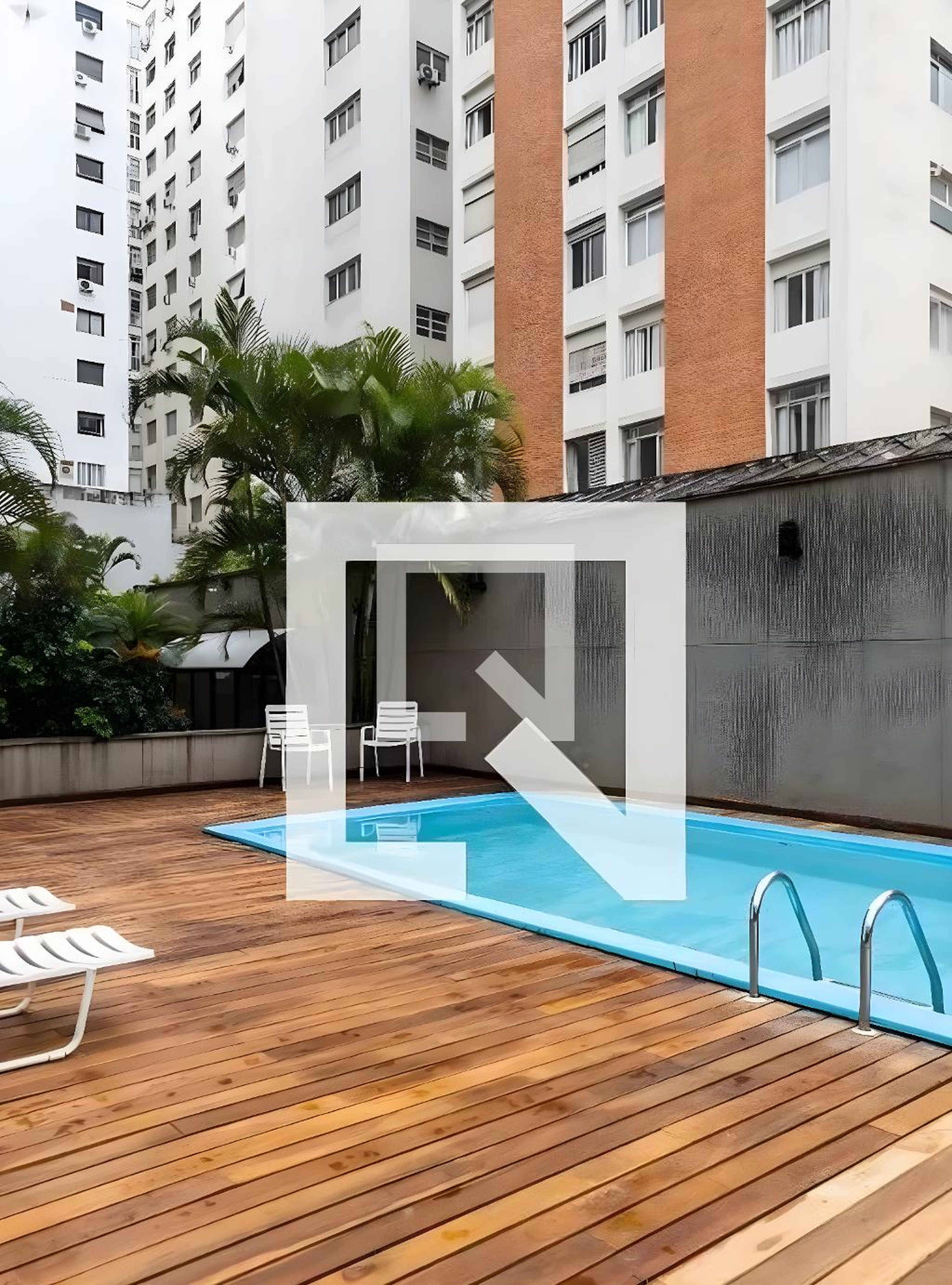 Piscina - Poeta Drummond