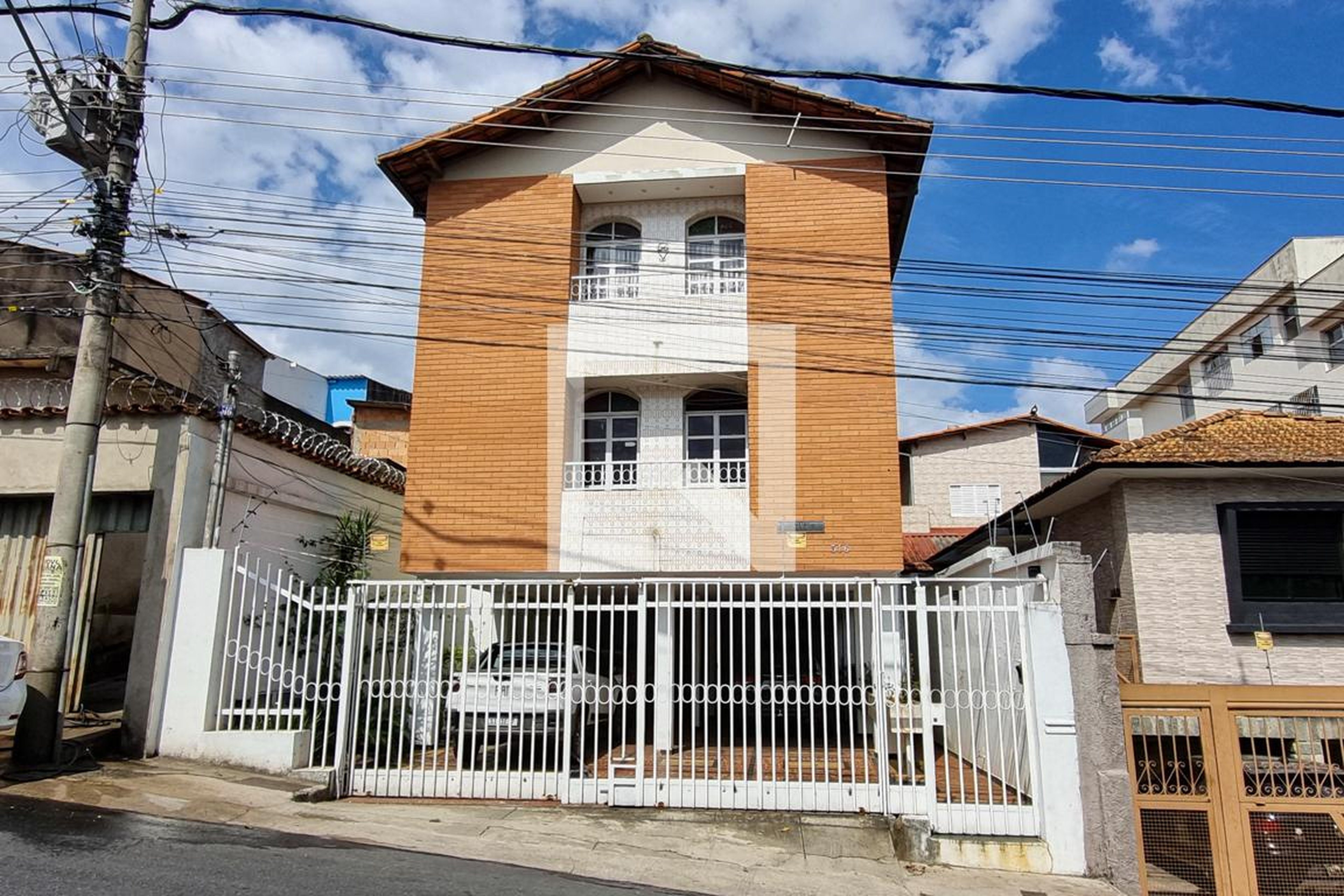 Fachada Condomínio em Rua Conselheiro Lafaiete, 316