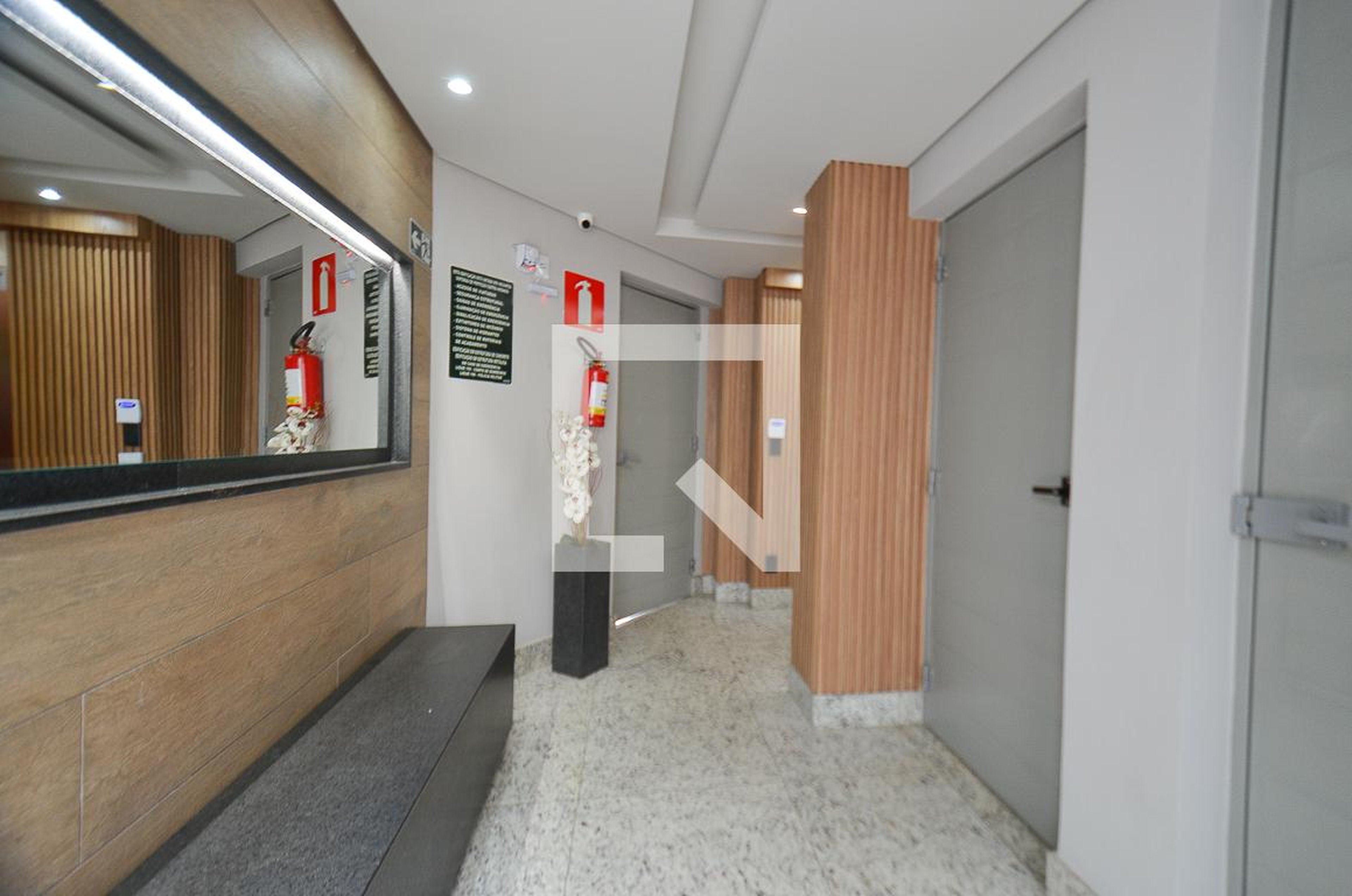 Hall de entrada - Ed Bela Vita Residencial