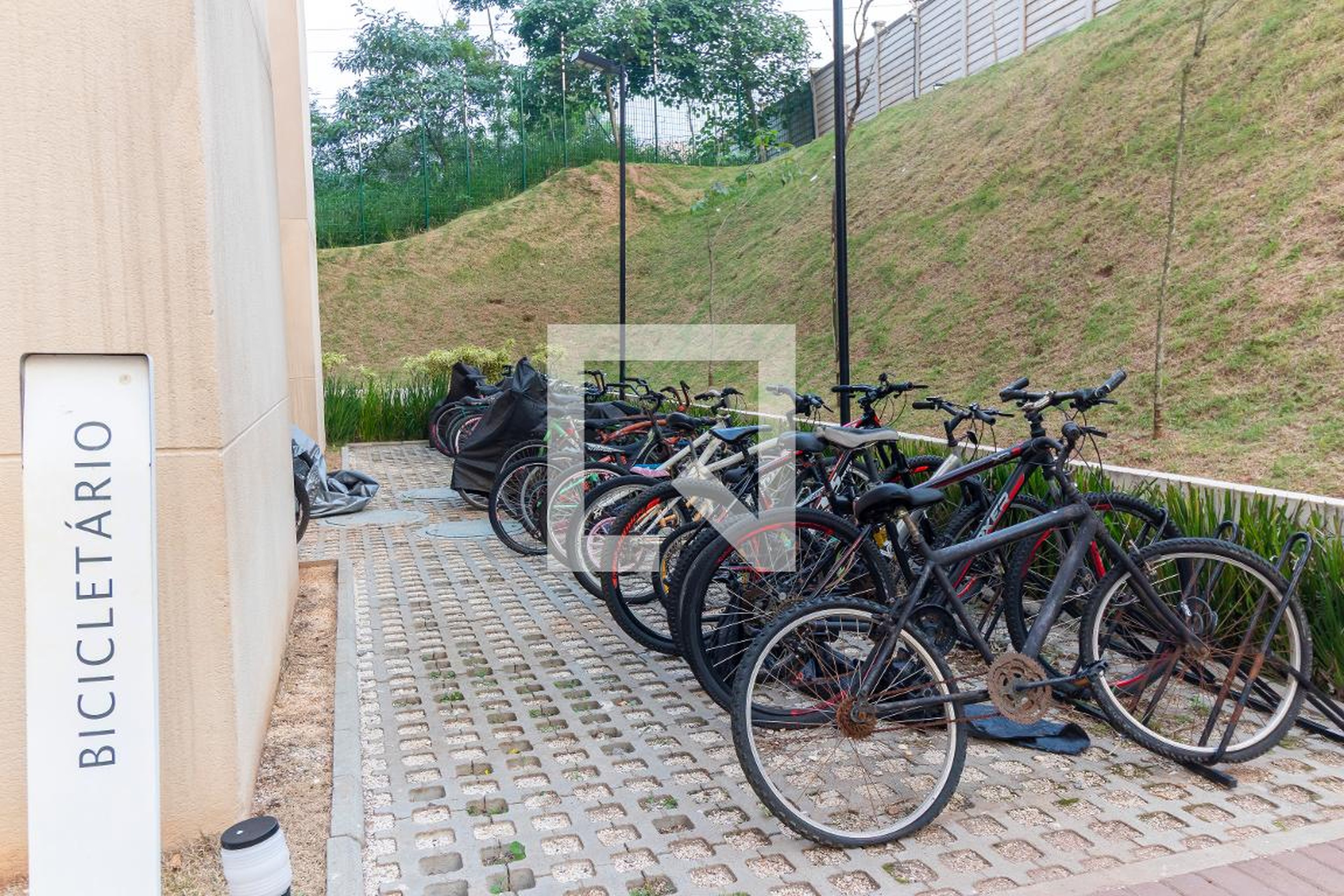 Bicicletário - Residencial Plano&Parque do Carmo  Iososuke I
