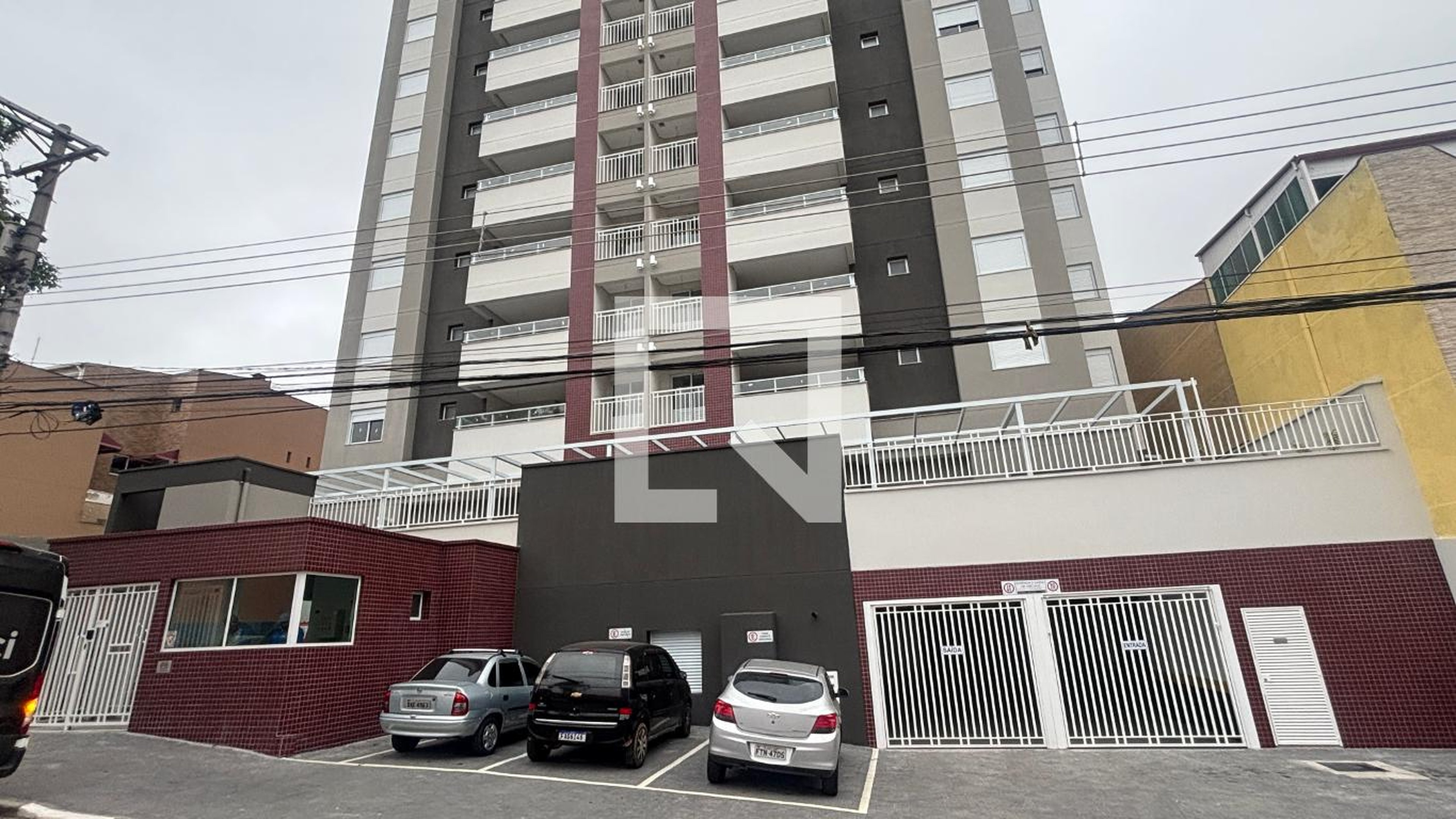 Fachada Condomínio em Rua Coroados, 112