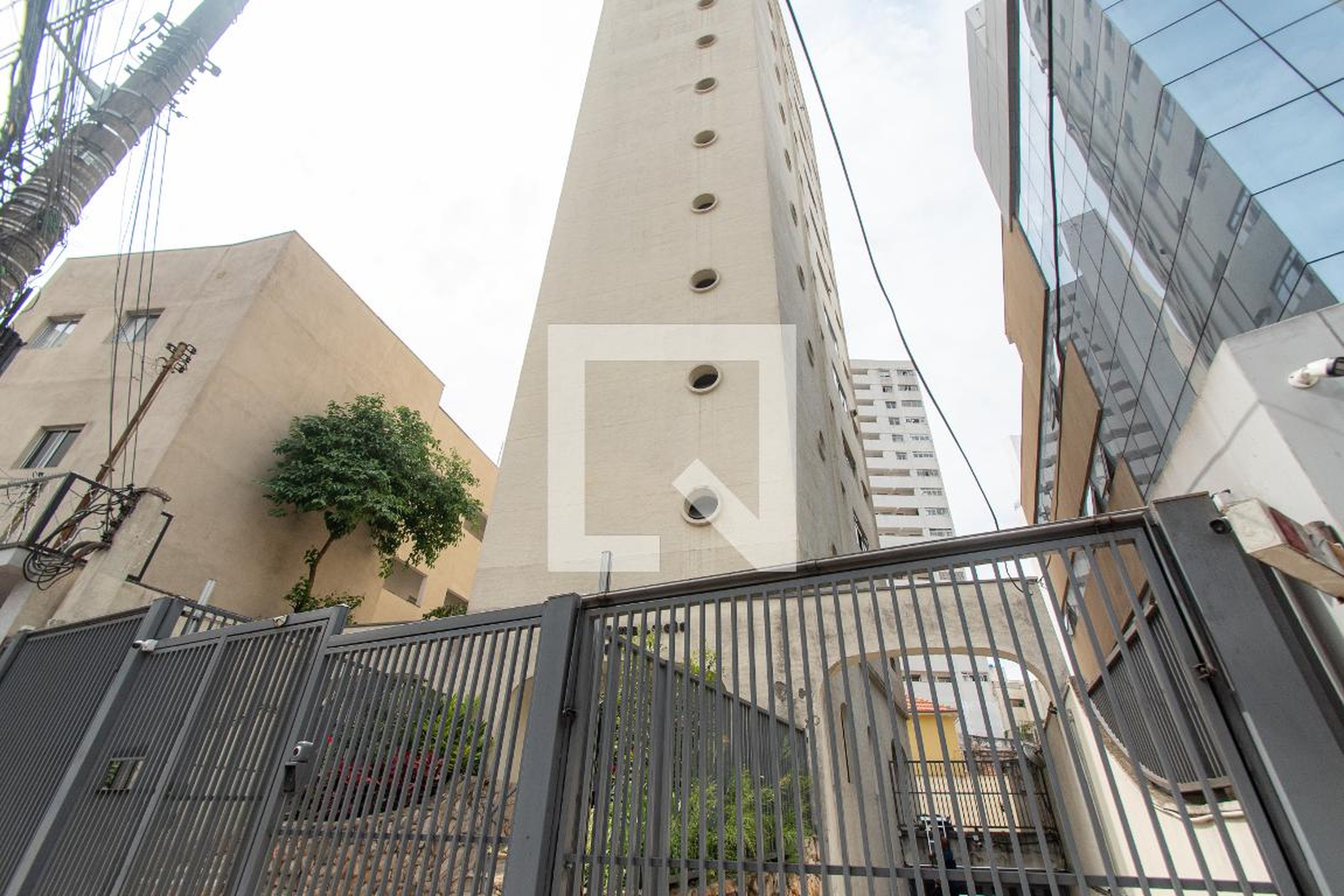 Fachada Condomínio Regina Lucia