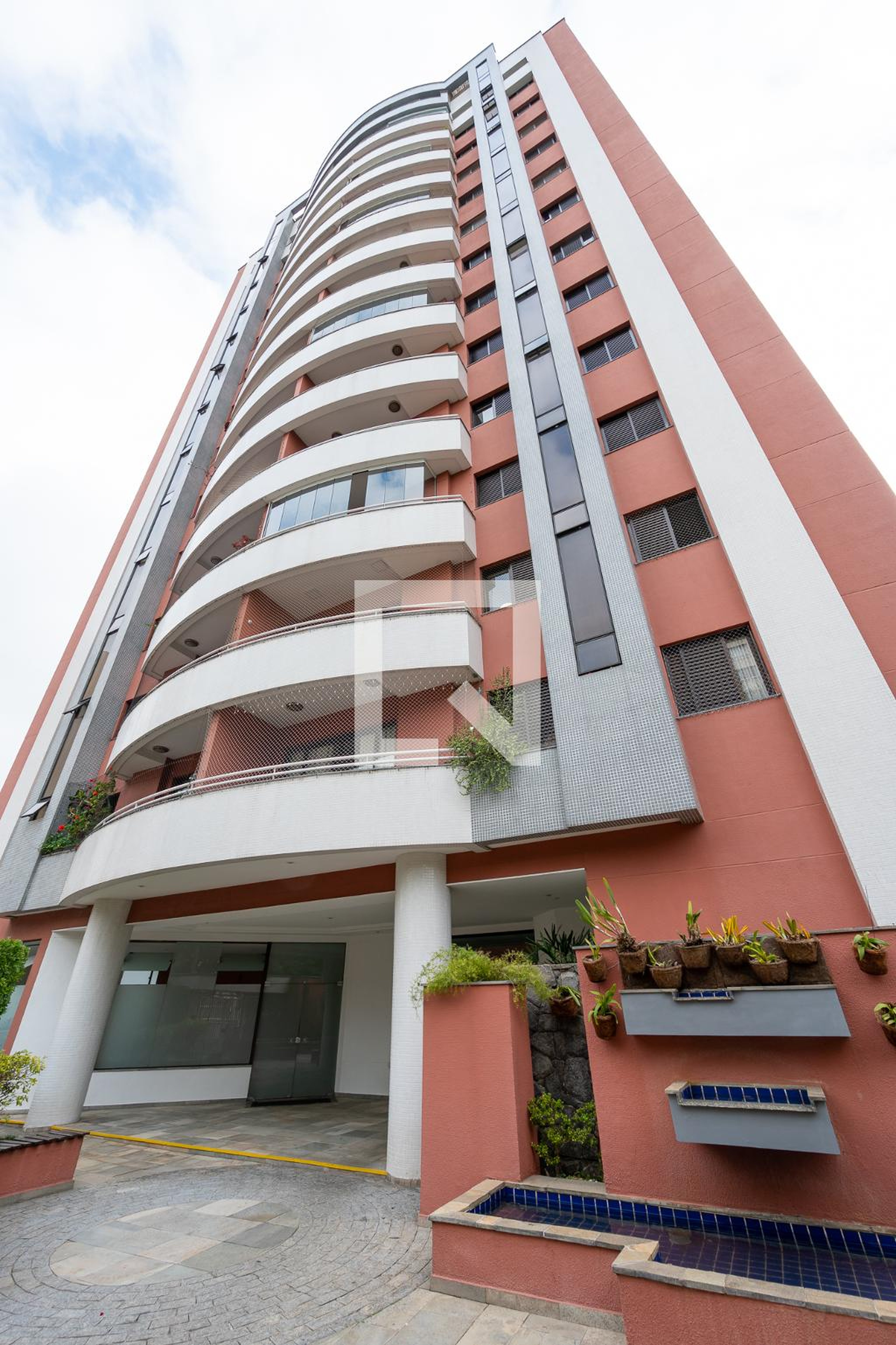 Entrada - Edifício Art de Vivre Residence