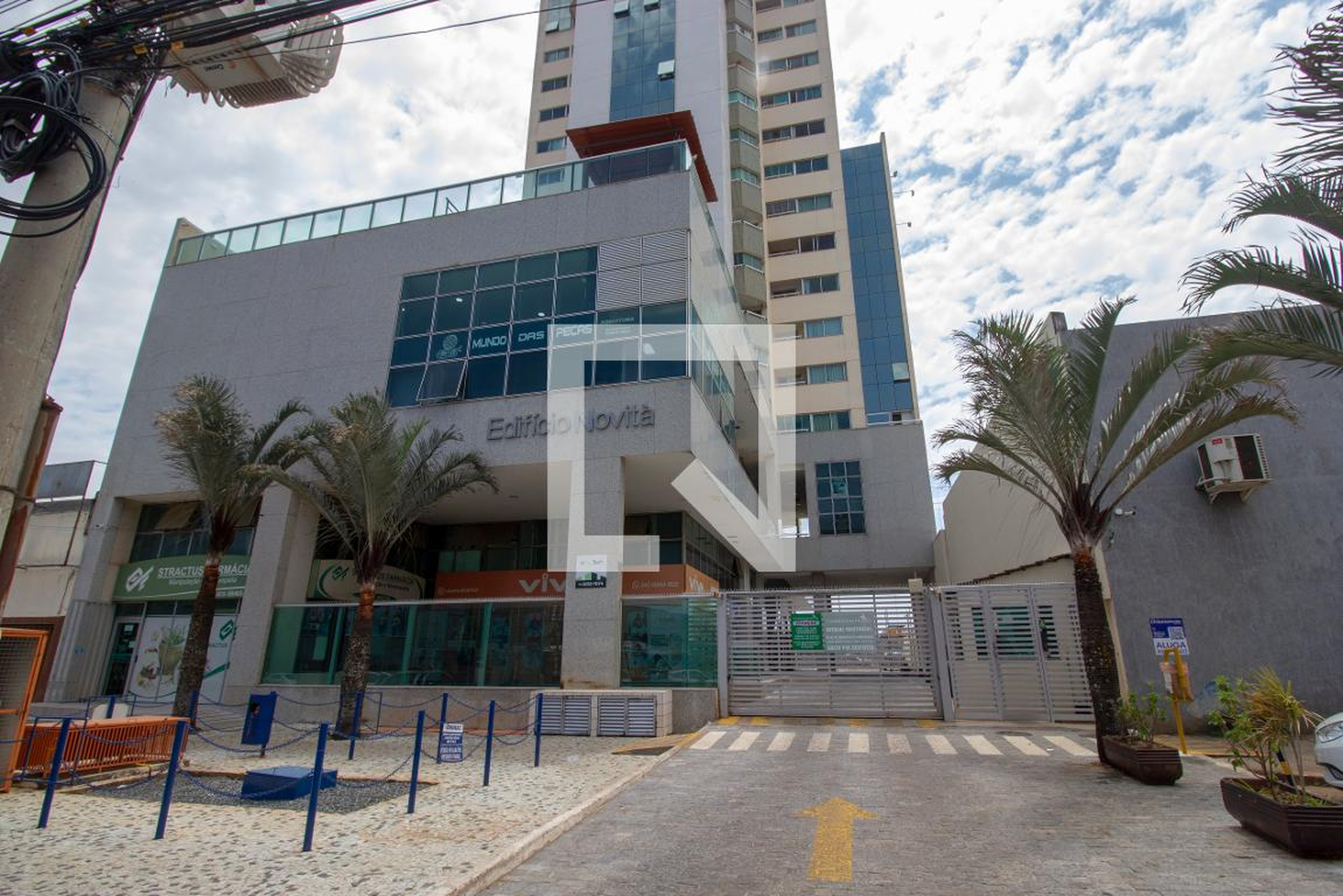 Fachada Condomínio em Setor Central, 6