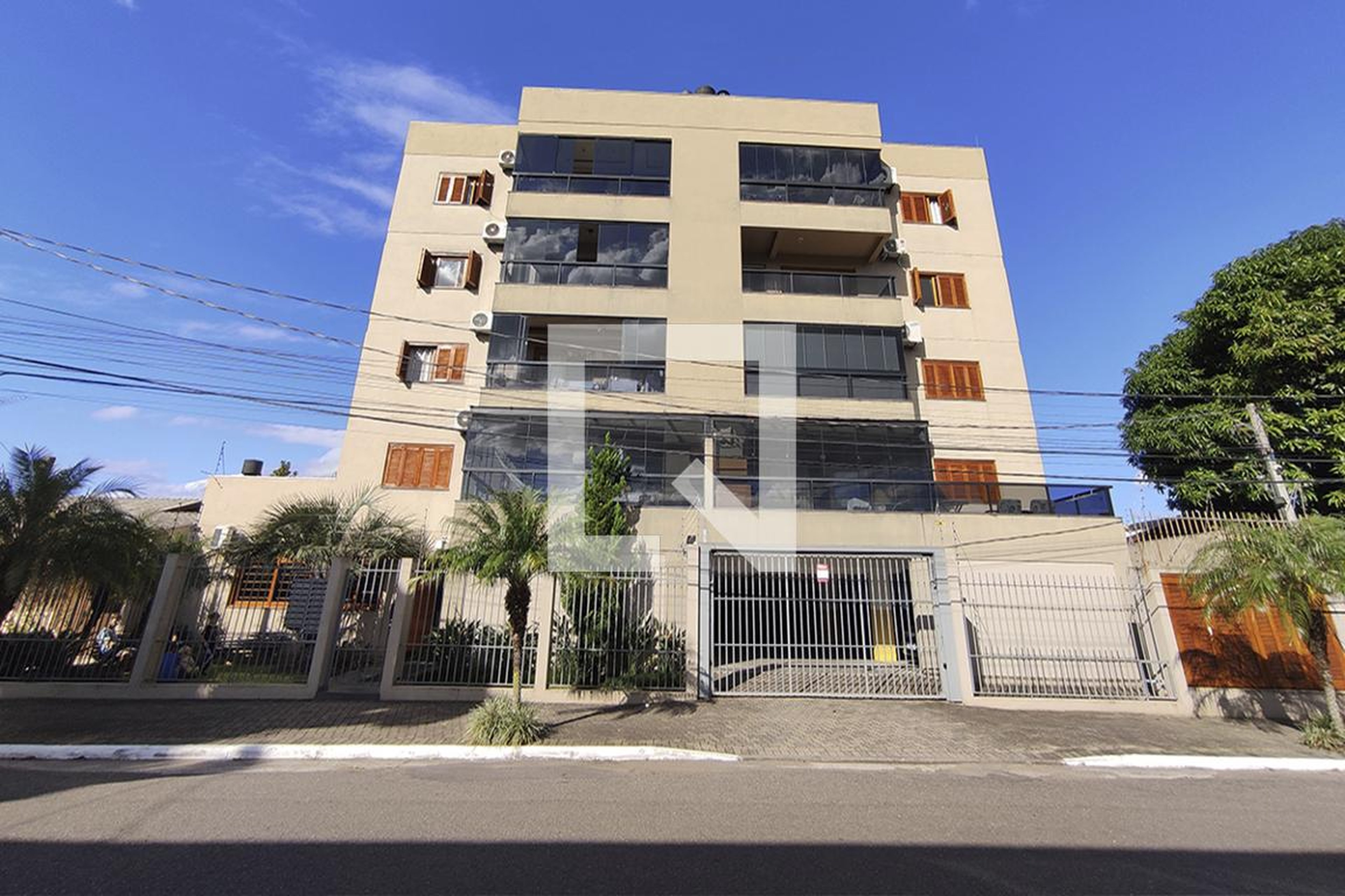 Fachada Residencial Henrique