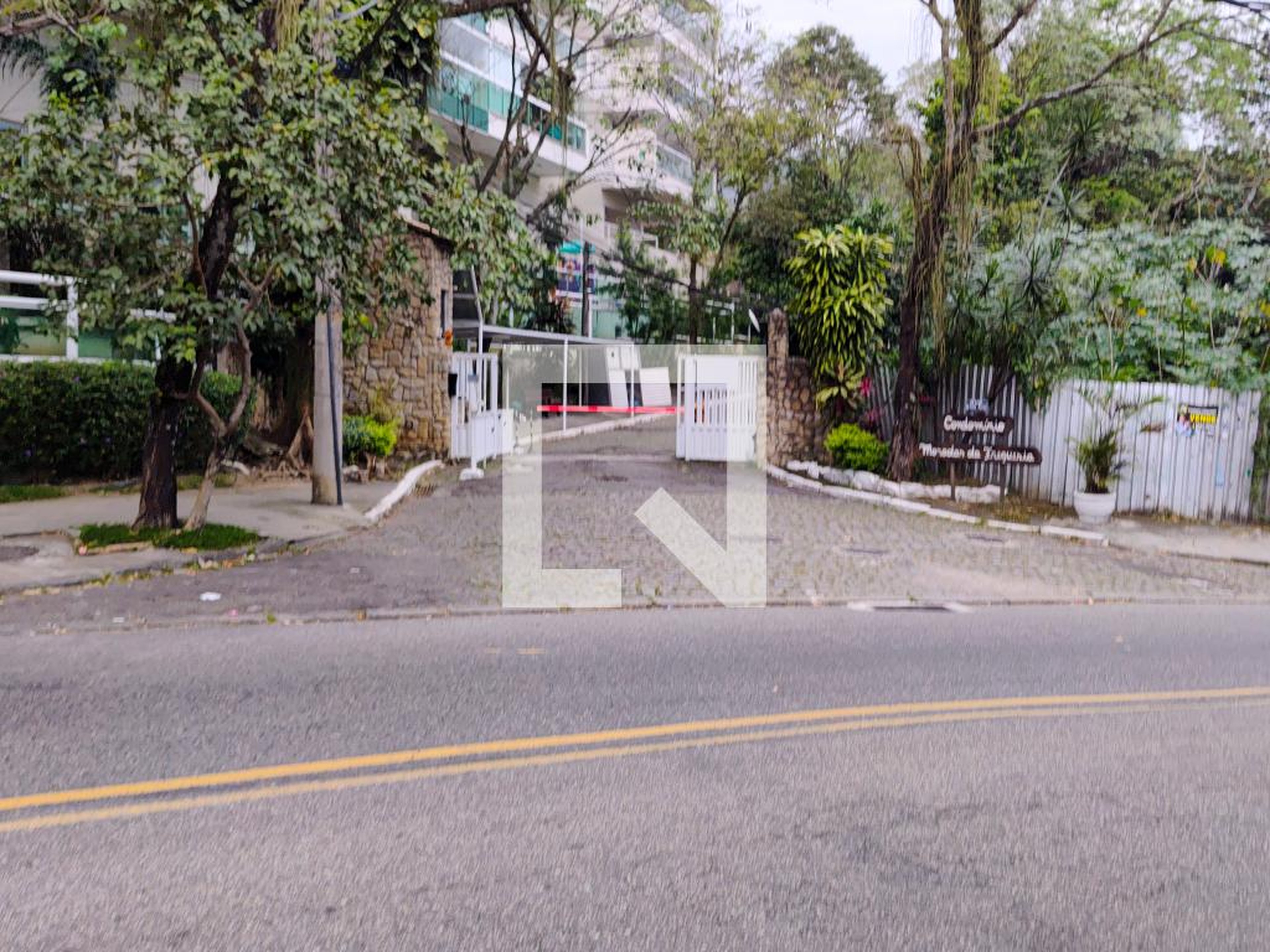 Fachada Condomínio Moradas da Freguesia