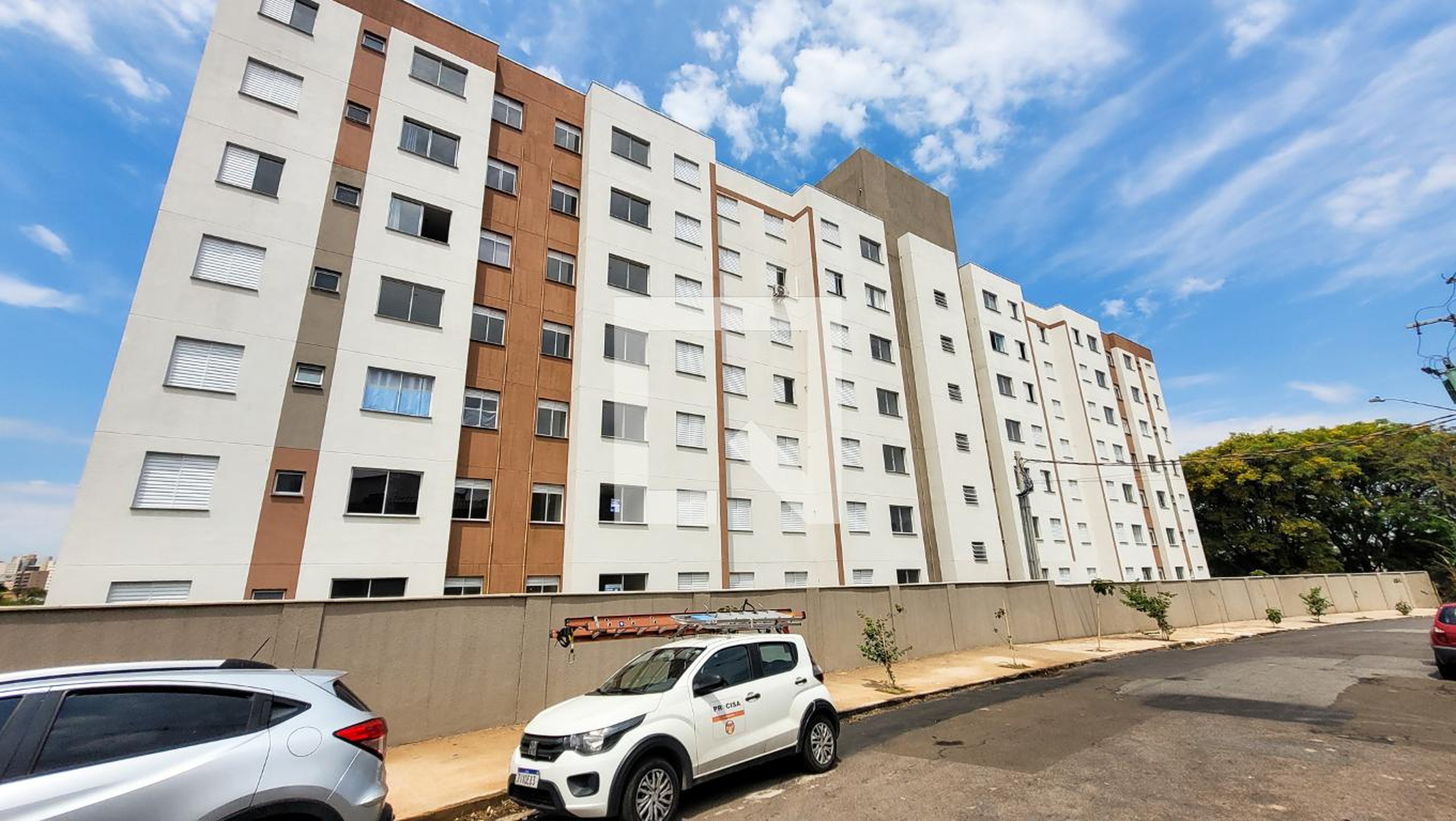 Fachada Condomínio Alto do Galeria