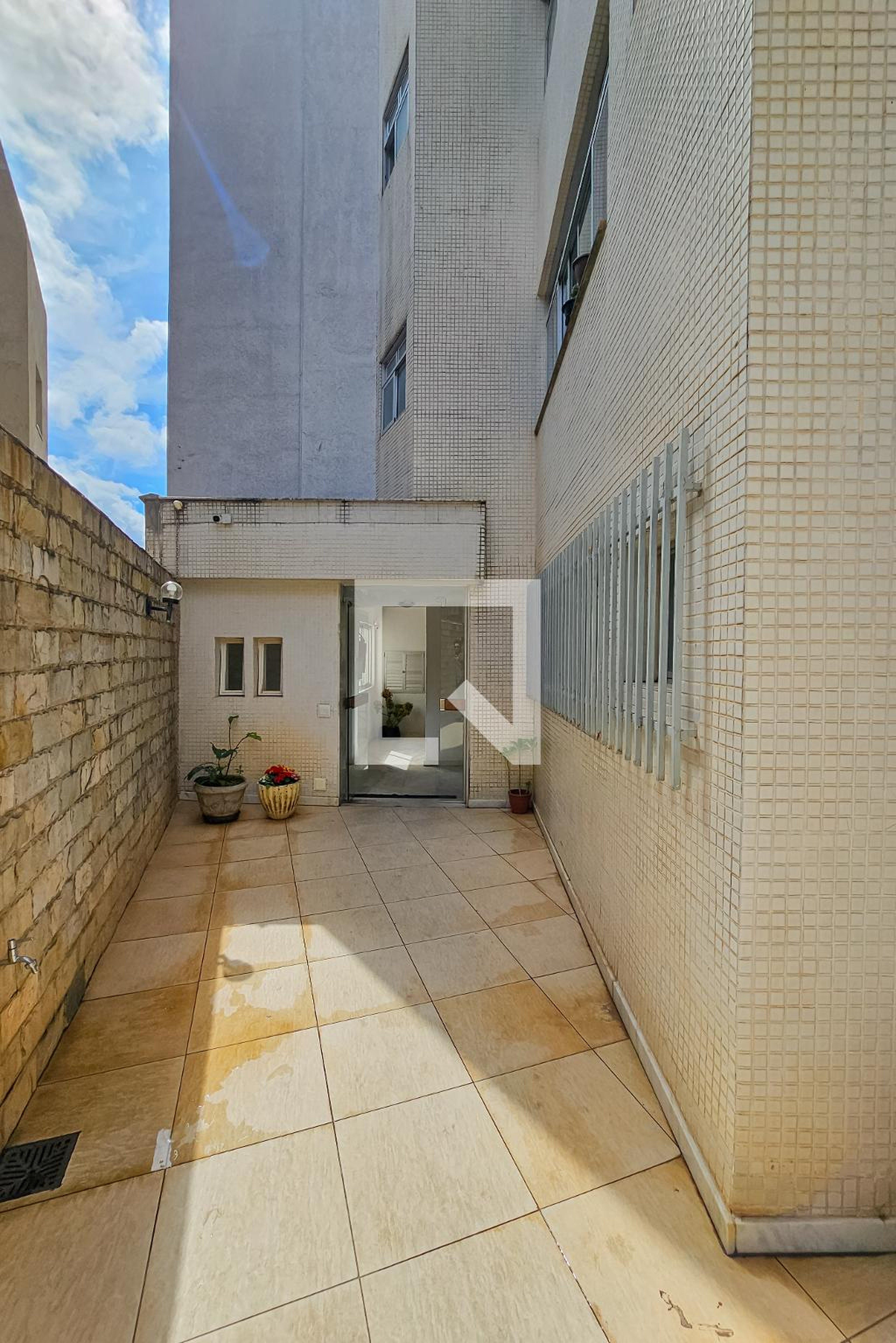 Entrada - Edifício Nadia