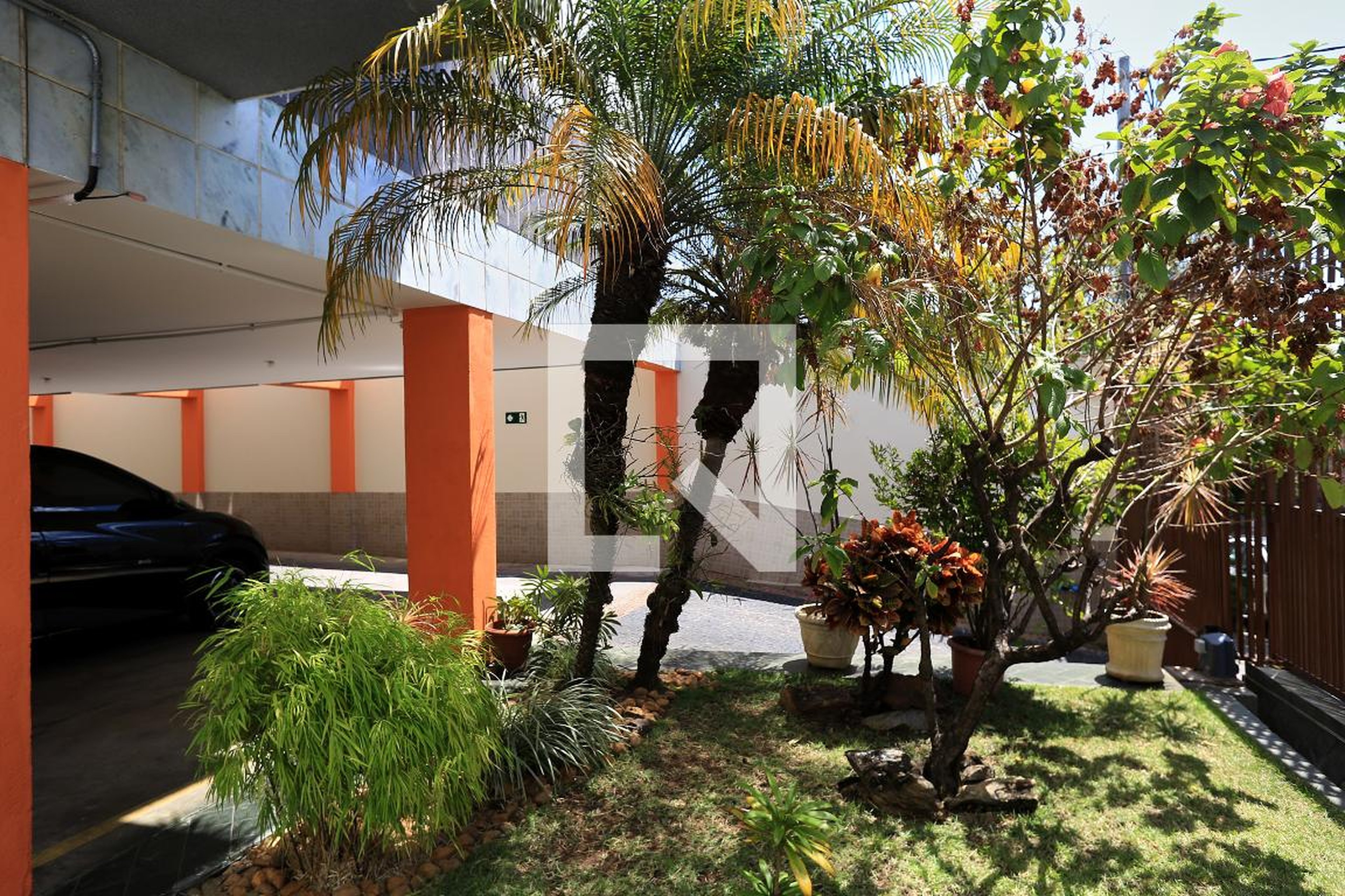 Entrada - Edifício Amanda