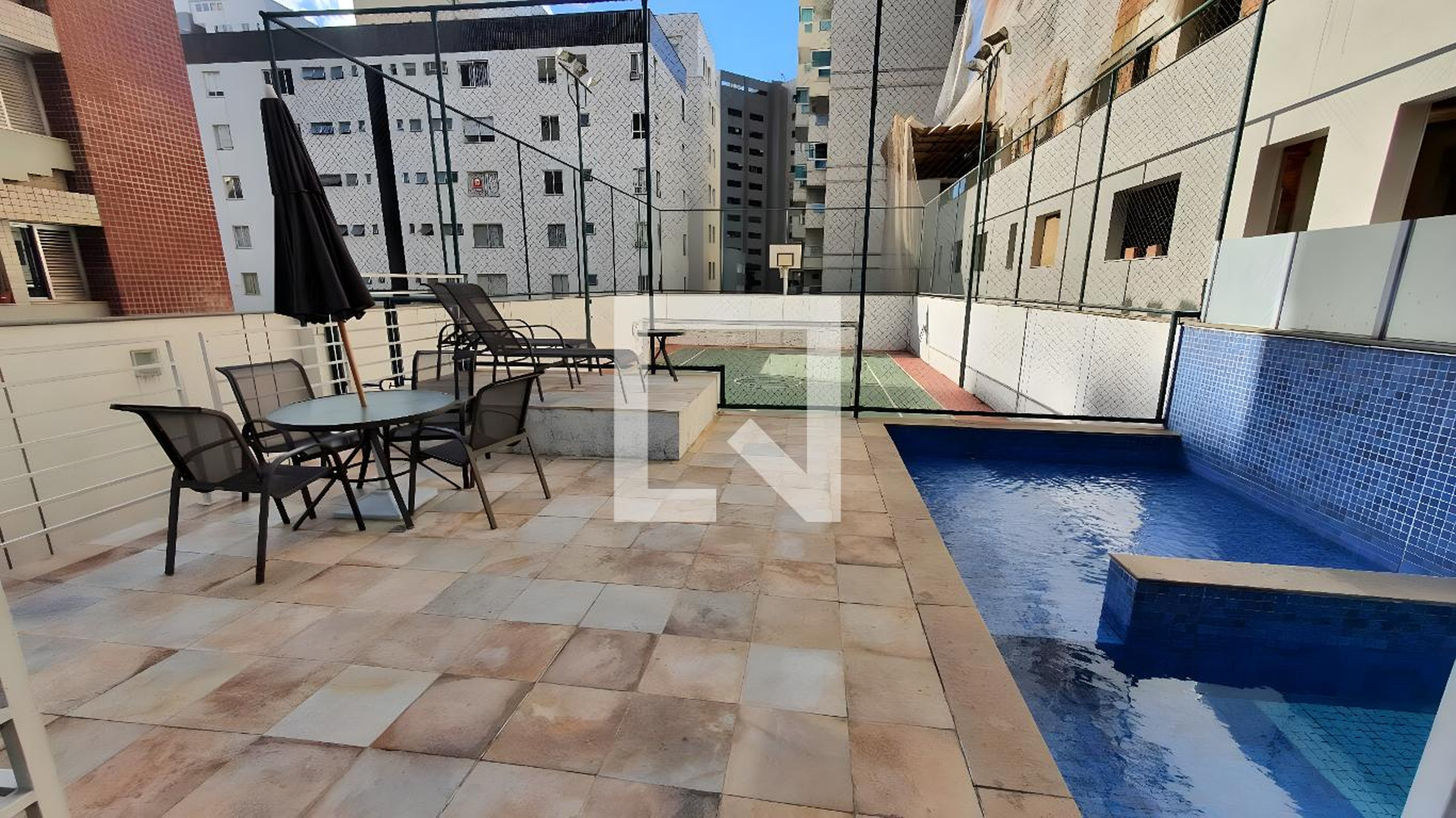 Piscina - Residencial Unique