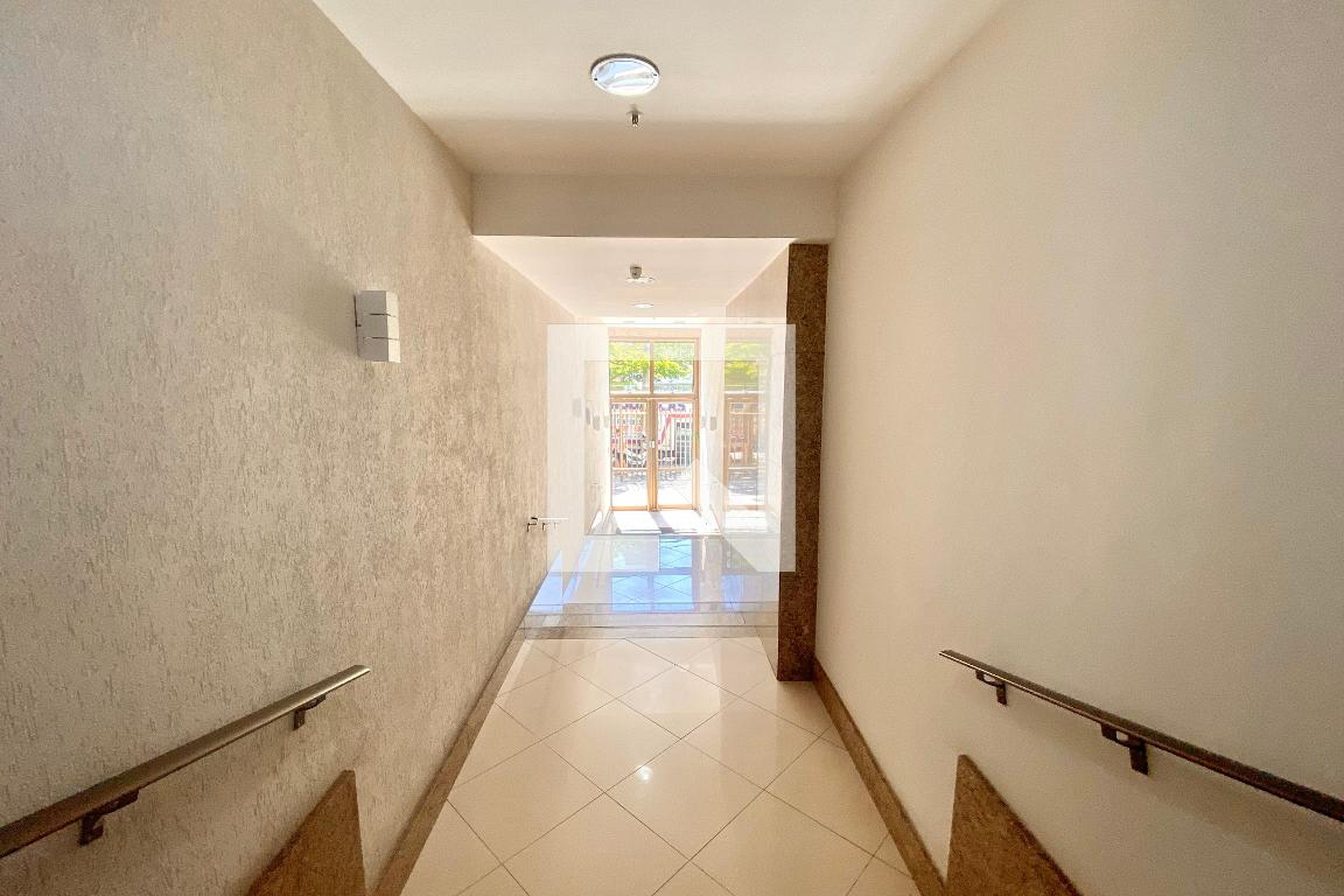 Hall de entrada - Residencial Julia