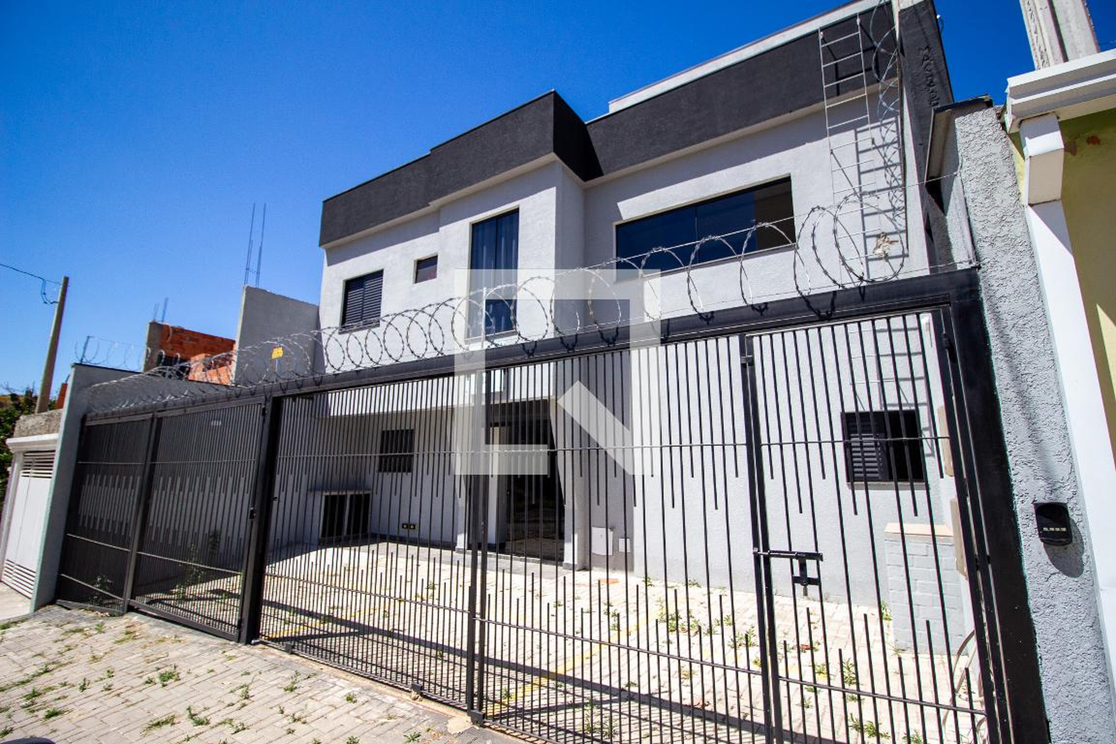 Fachada Condomínio em Rua João Antônio Ferraz, 115