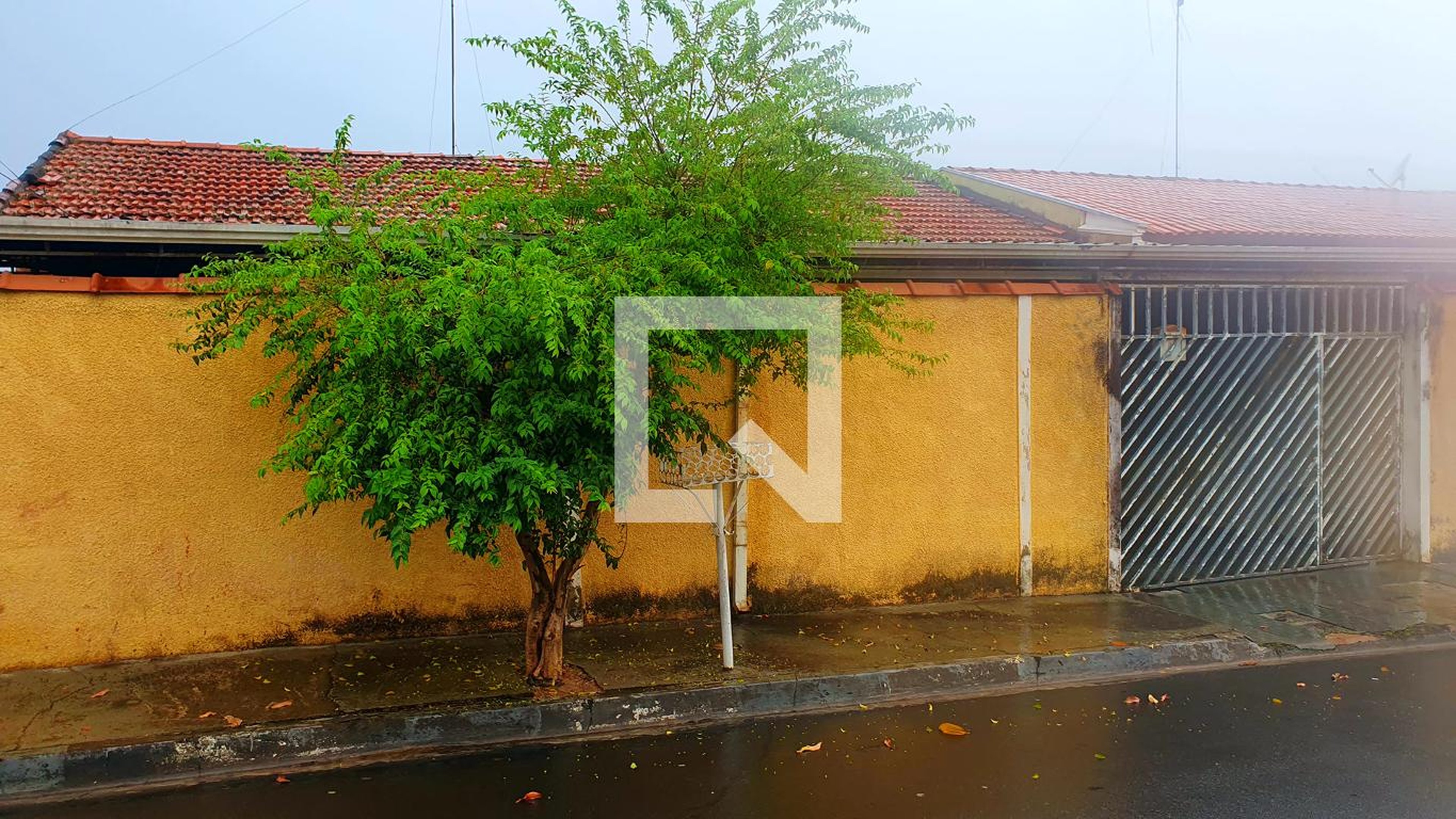 Fachada Condomínio em Rua Nicolau Sanches Júnior, 69