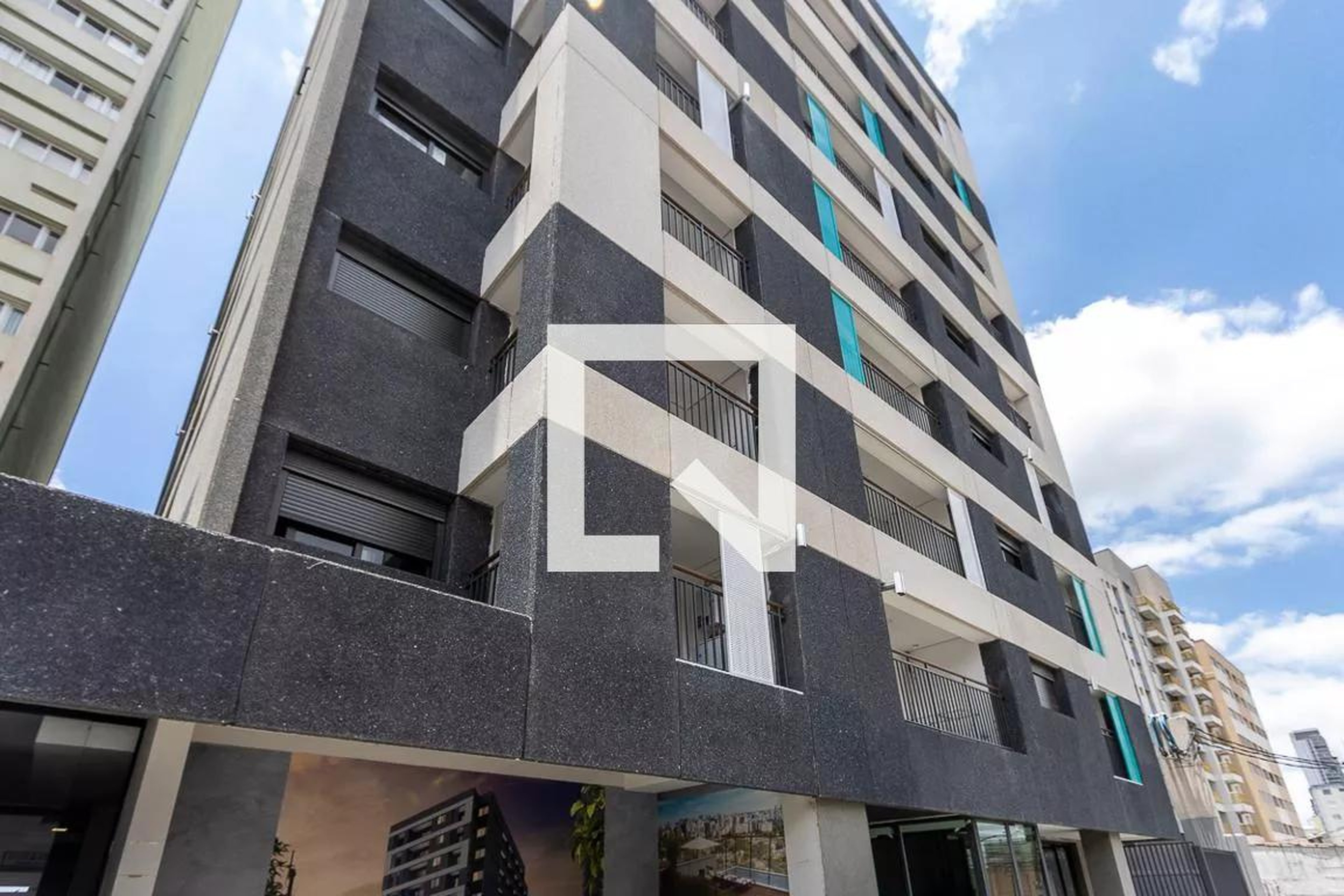 Fachada Condomínio Spin Mood - Studios e 1 Dorm