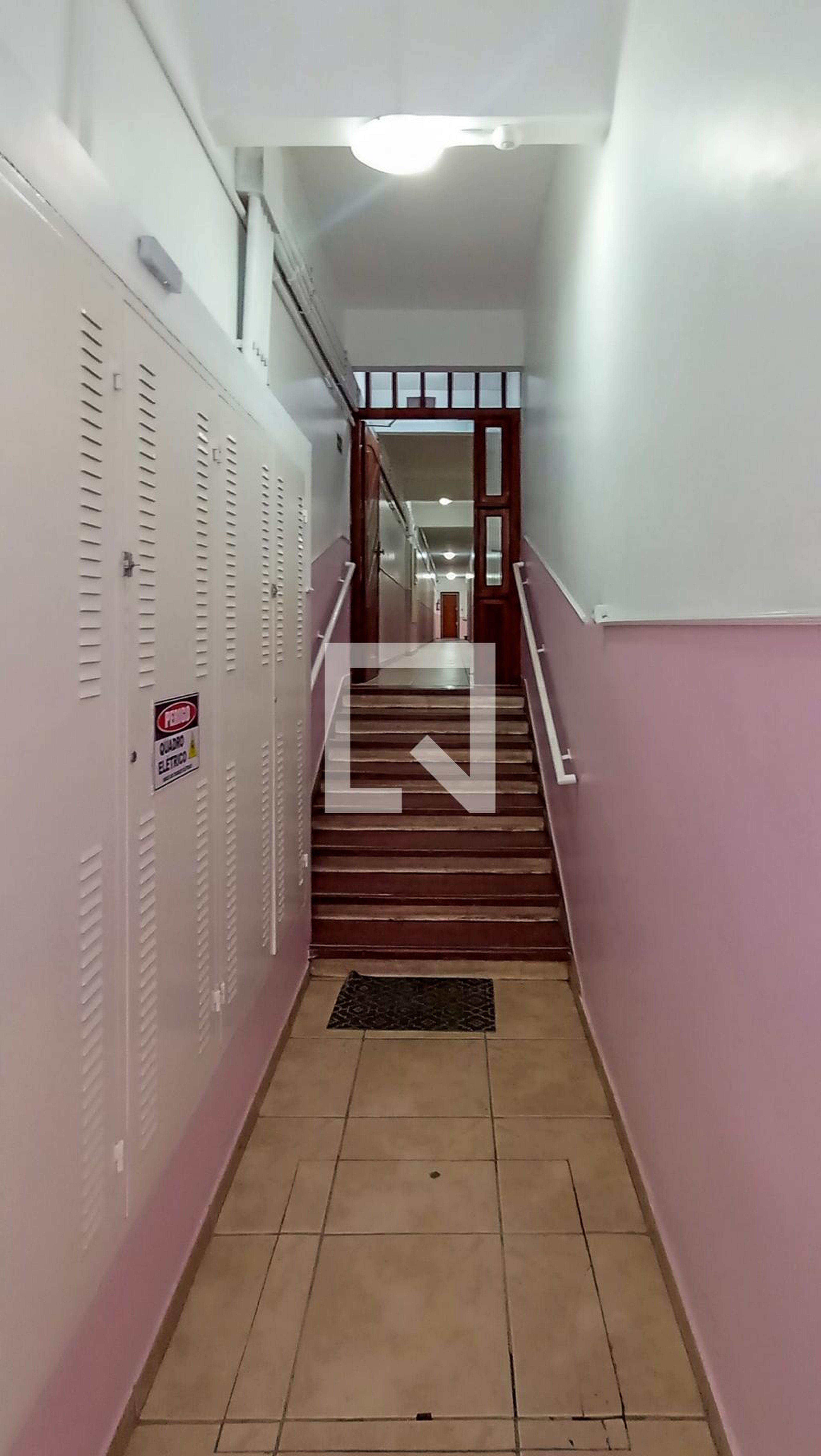 Área comum - Maria de Lourdes