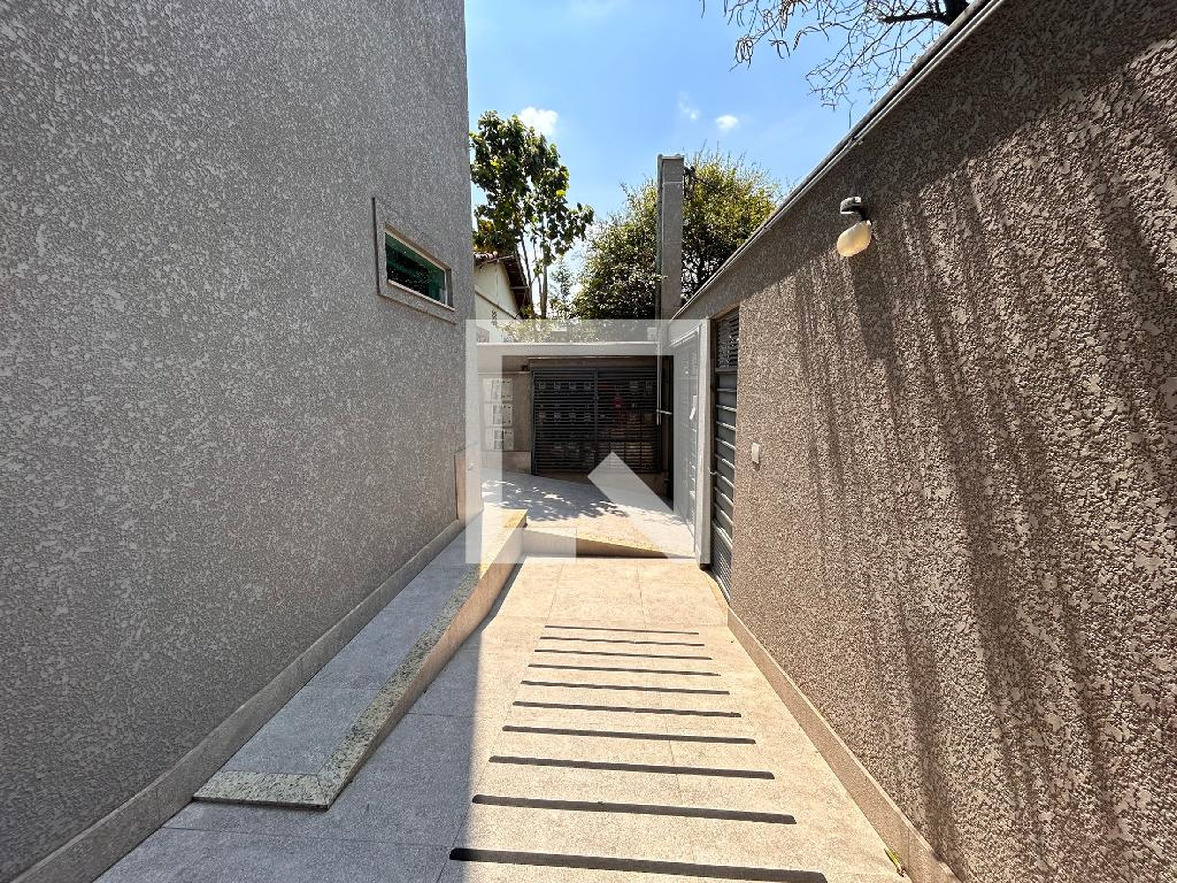 Área comum - Almeda Soares