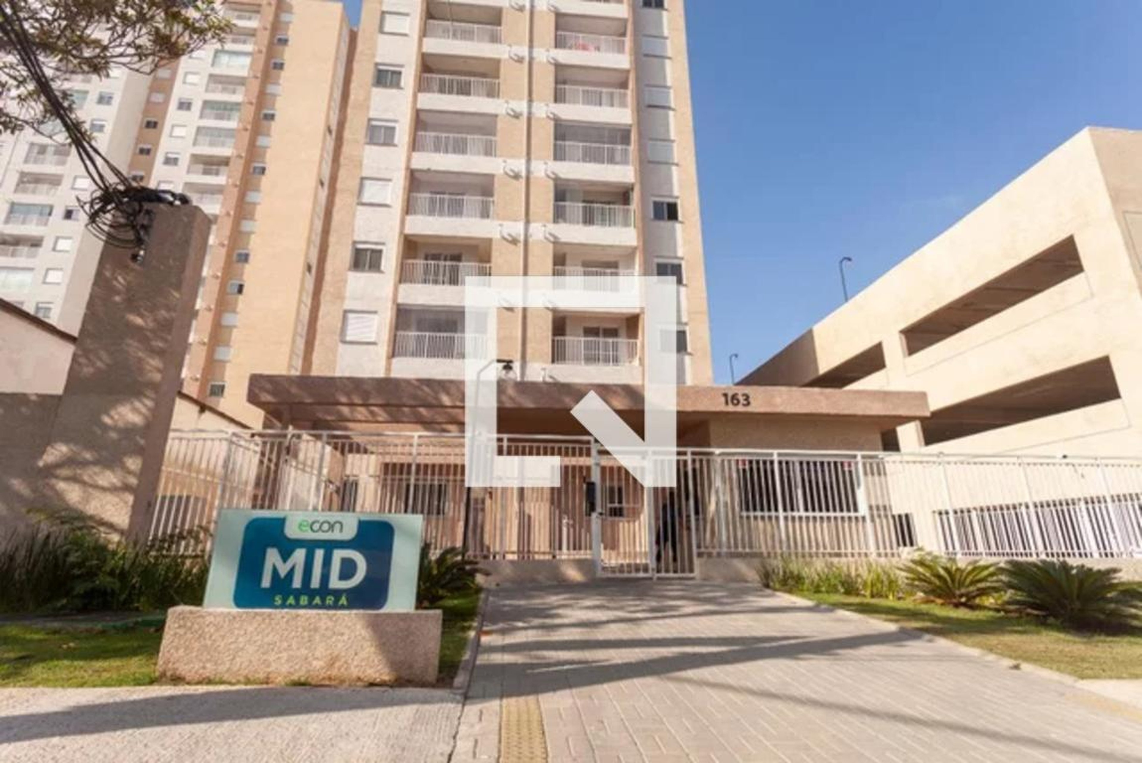 Fachada Condomínio em Rua Pacaritambo, 11966867312