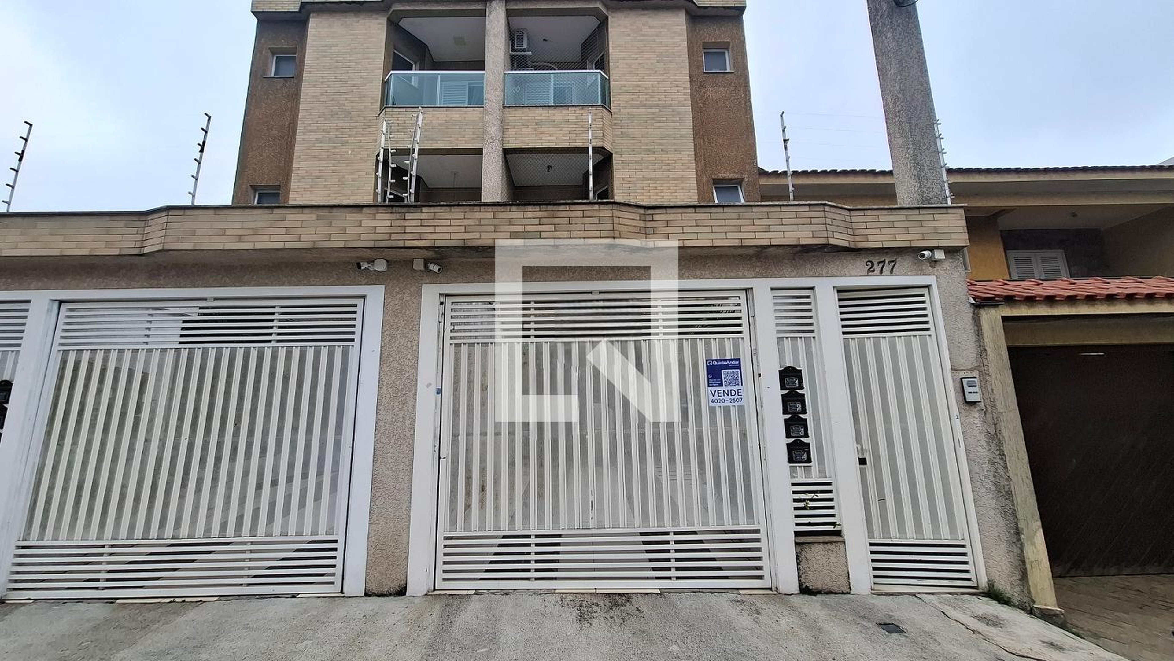 Fachada Condomínio em Rua França, 277