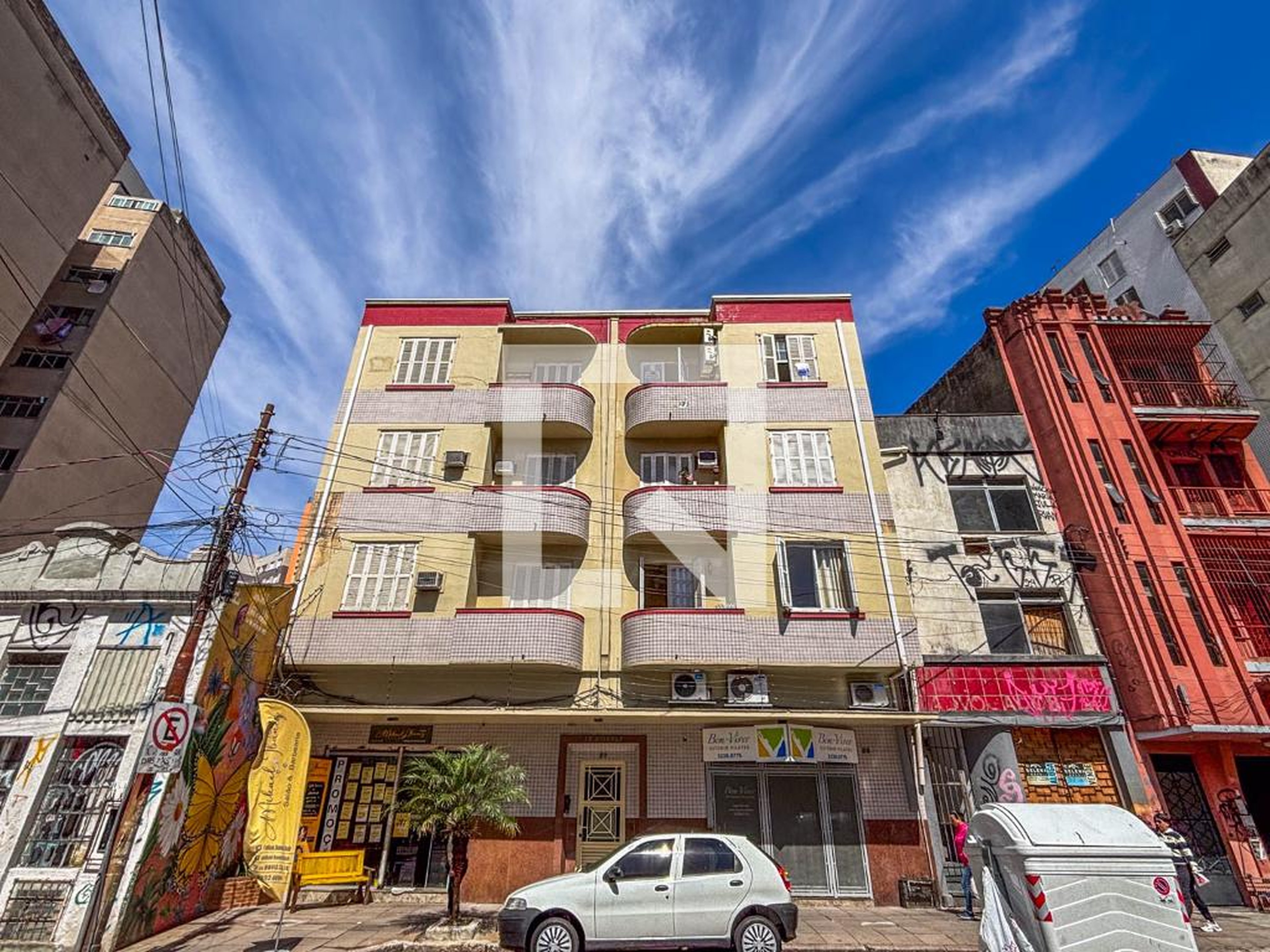 Fachada Condomínio em Rua José do Patrocínio, 59