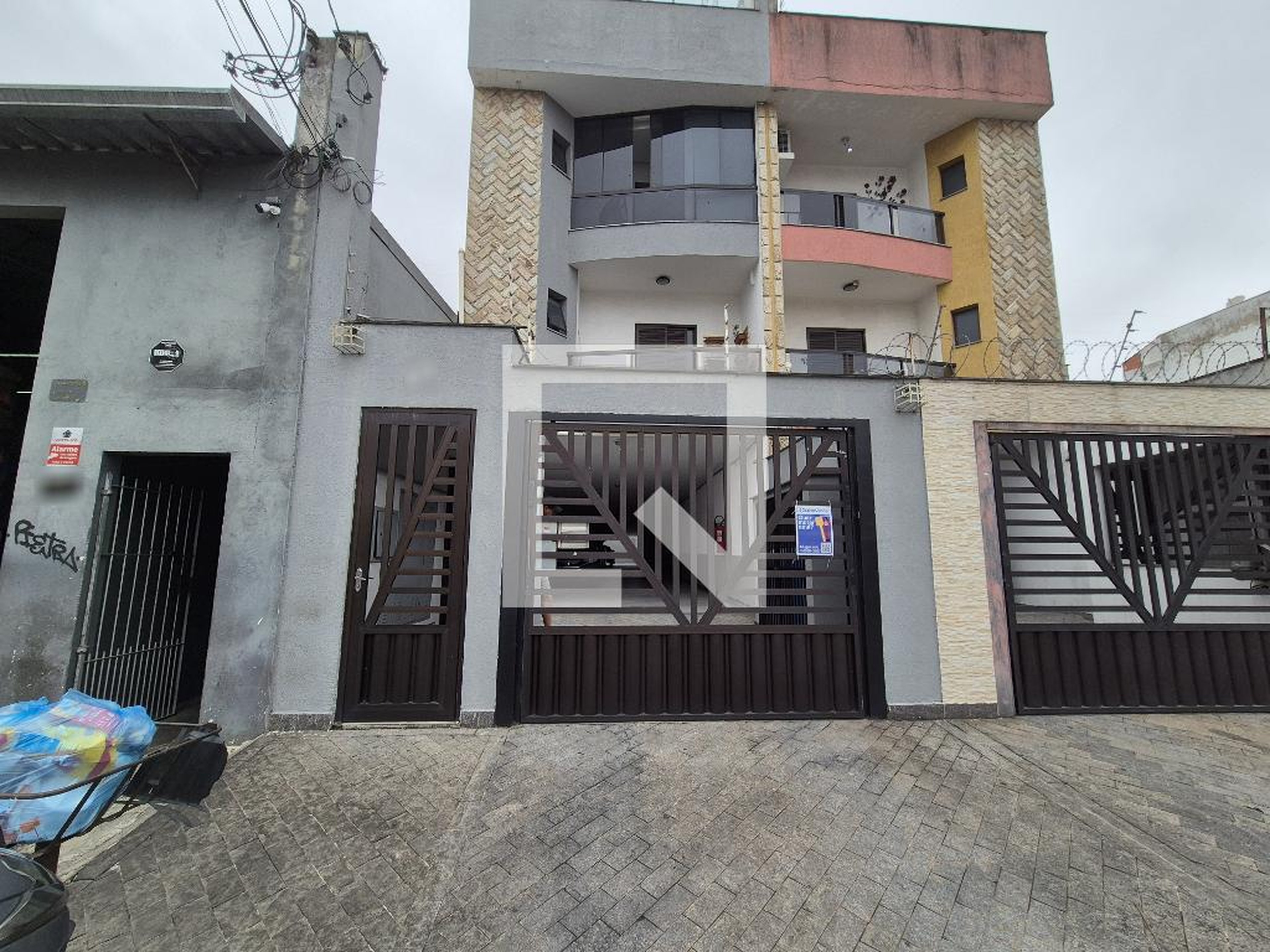 Fachada Condomínio em Rua Chuí, 615