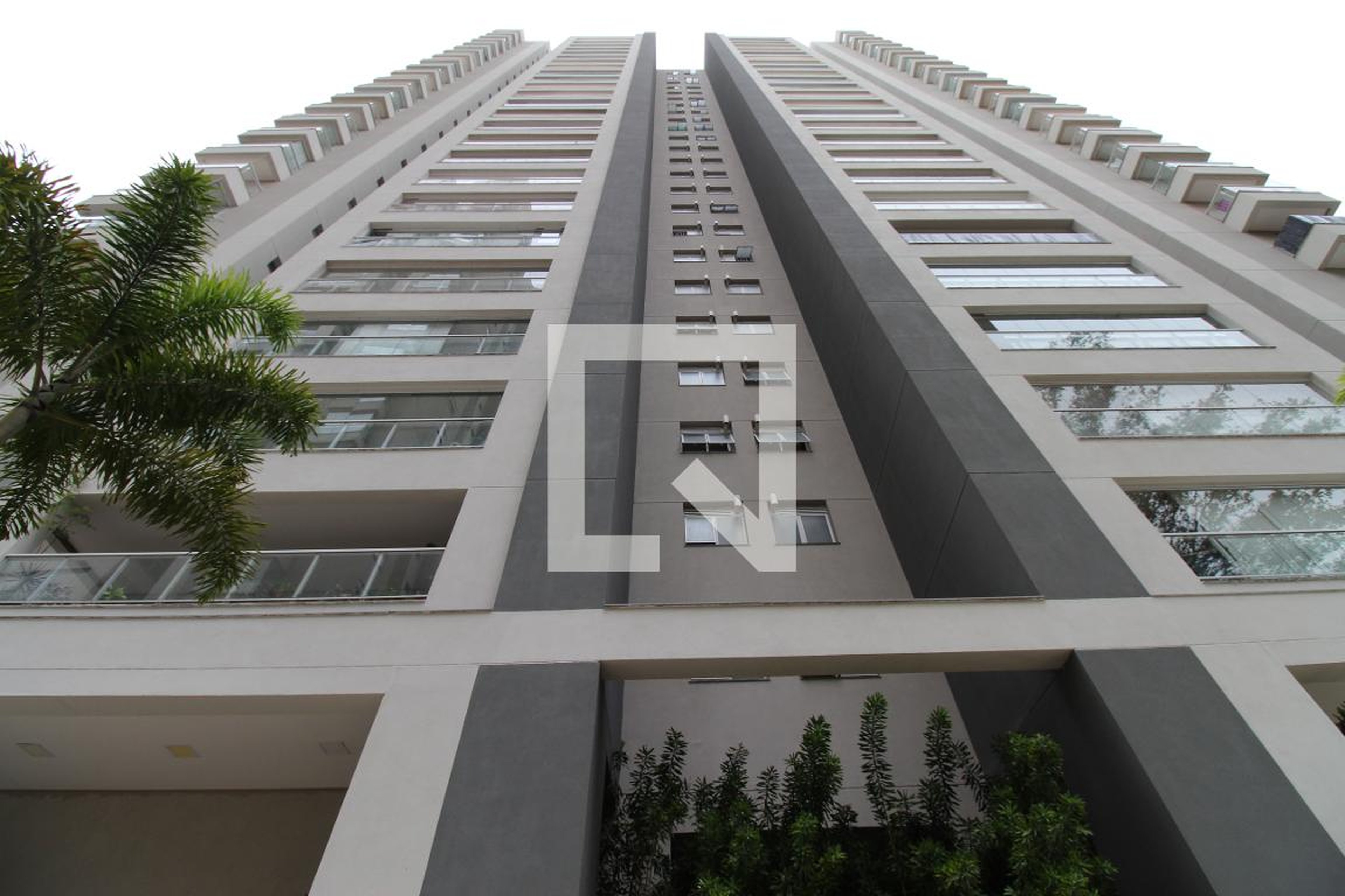 Fachada do Prédio Condomínio Celebrity