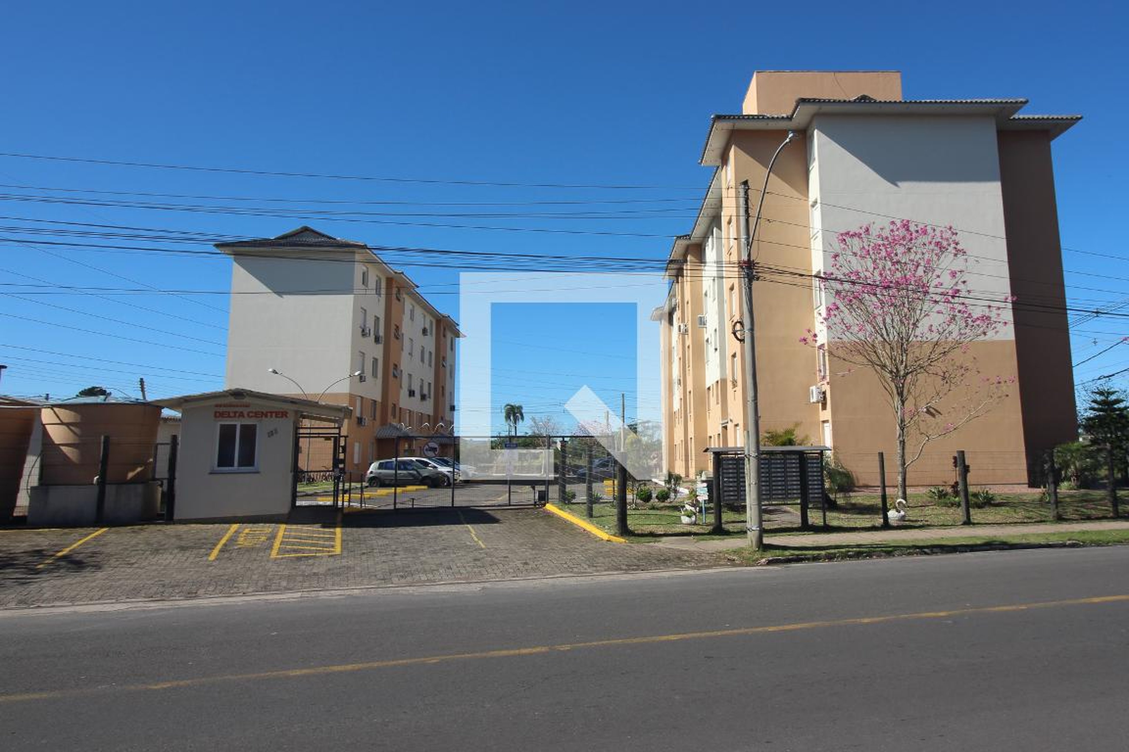 Fachada do condomínio Condomínio Delta Center