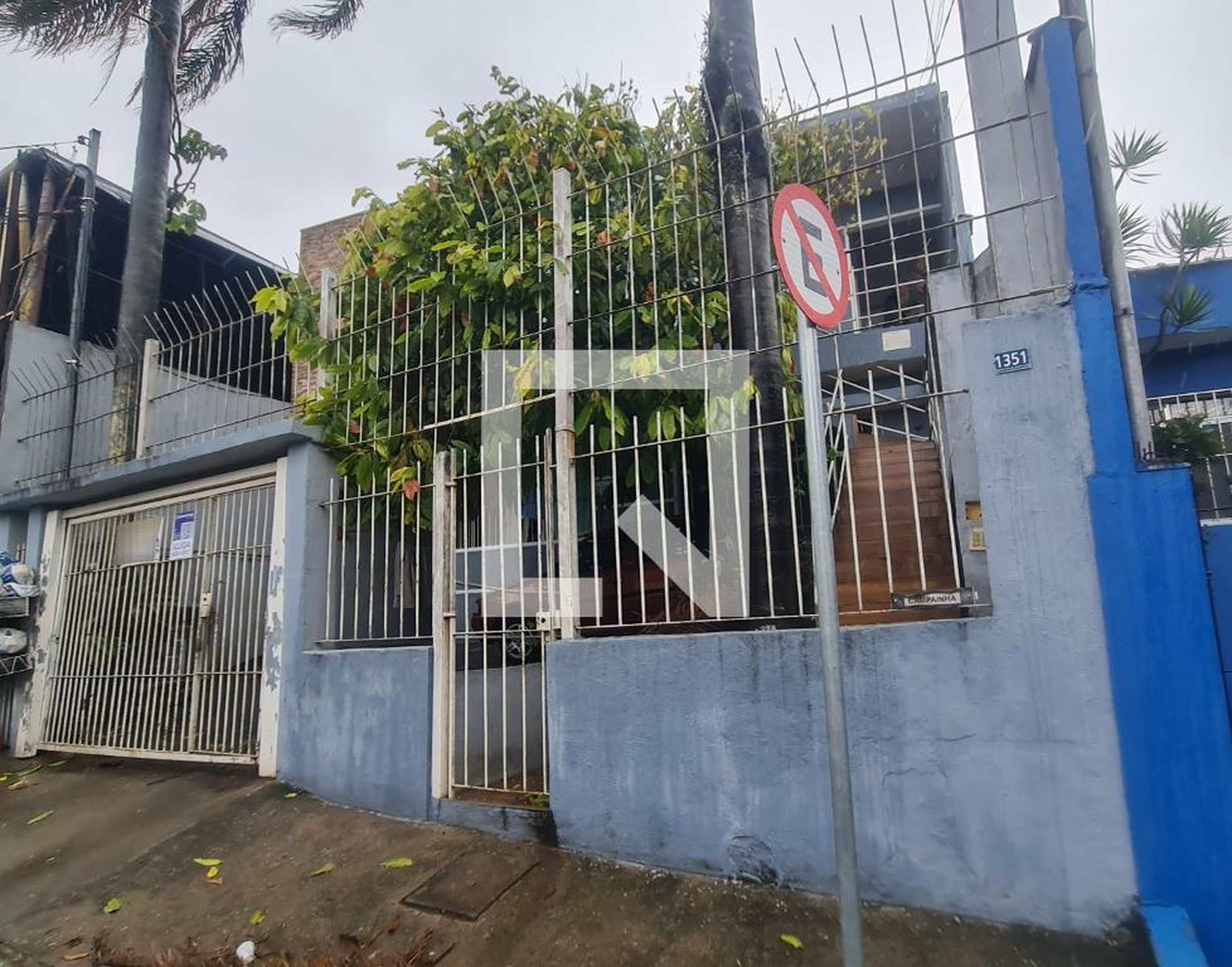 Fachada Condomínio em Rua Afonso Cunha, 1351