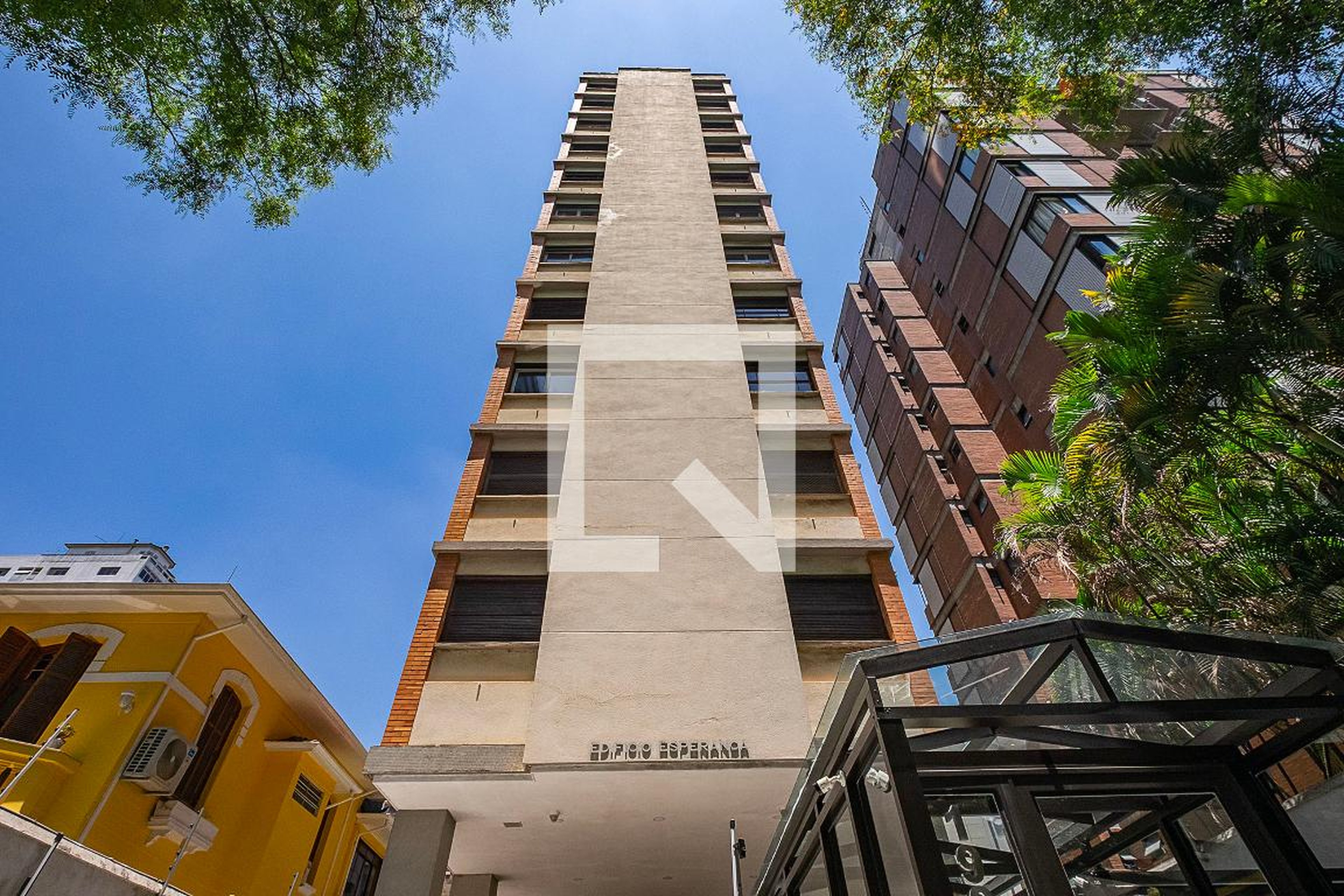 Fachada Condomínio em Alameda Santos, 1961