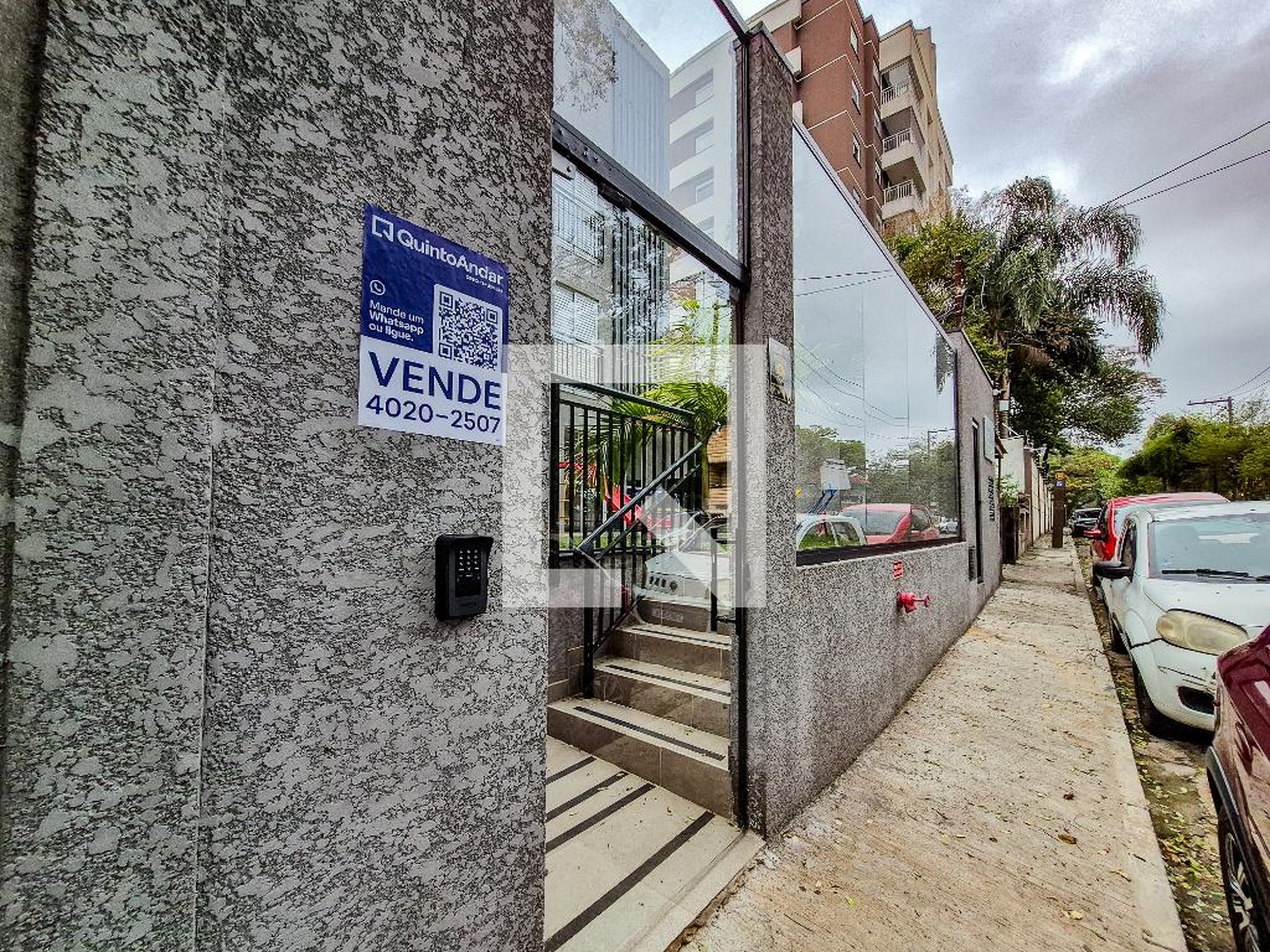 Fachada Condomínio em Rua Santa Crescência, 374