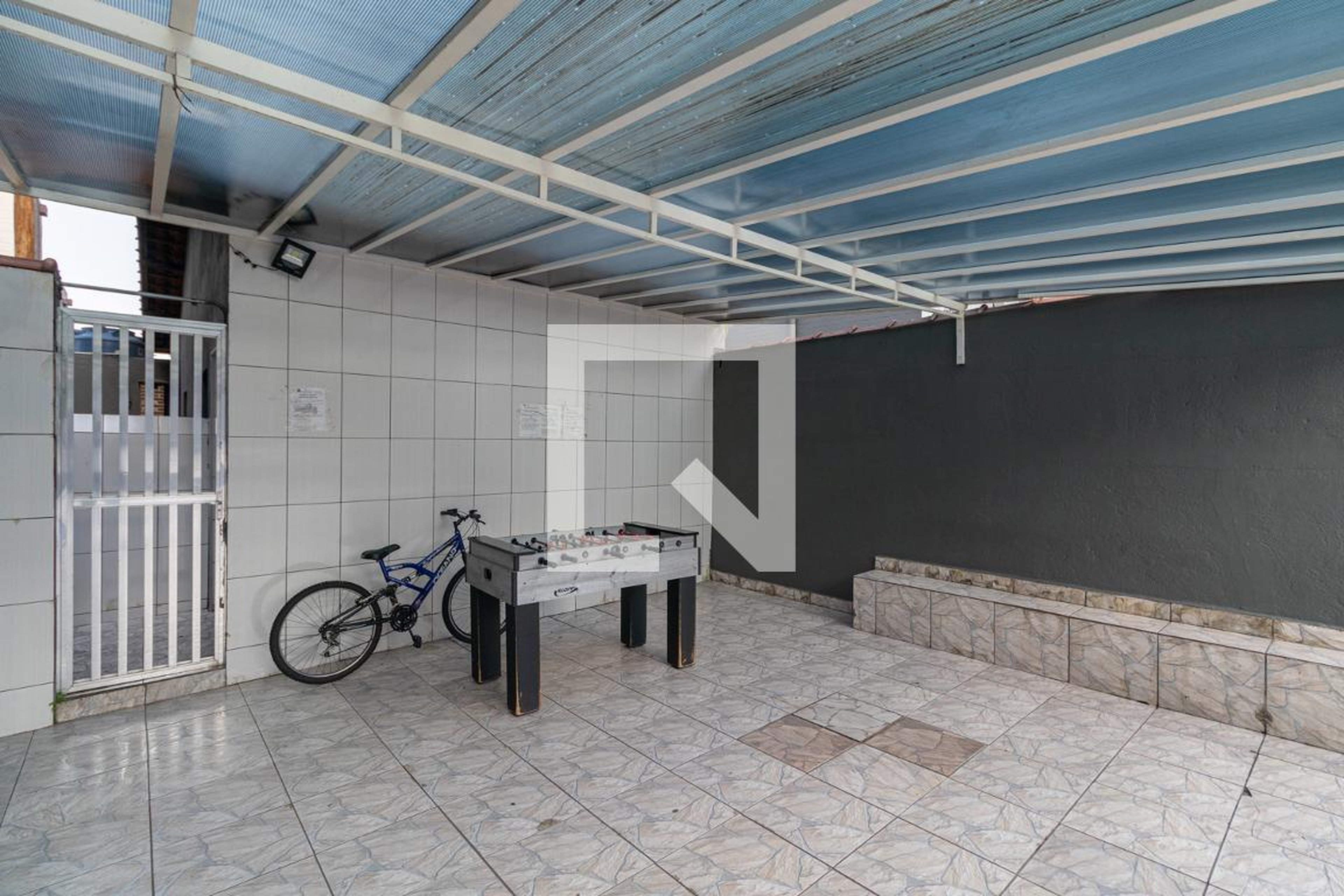 Área Comum - Perobas I