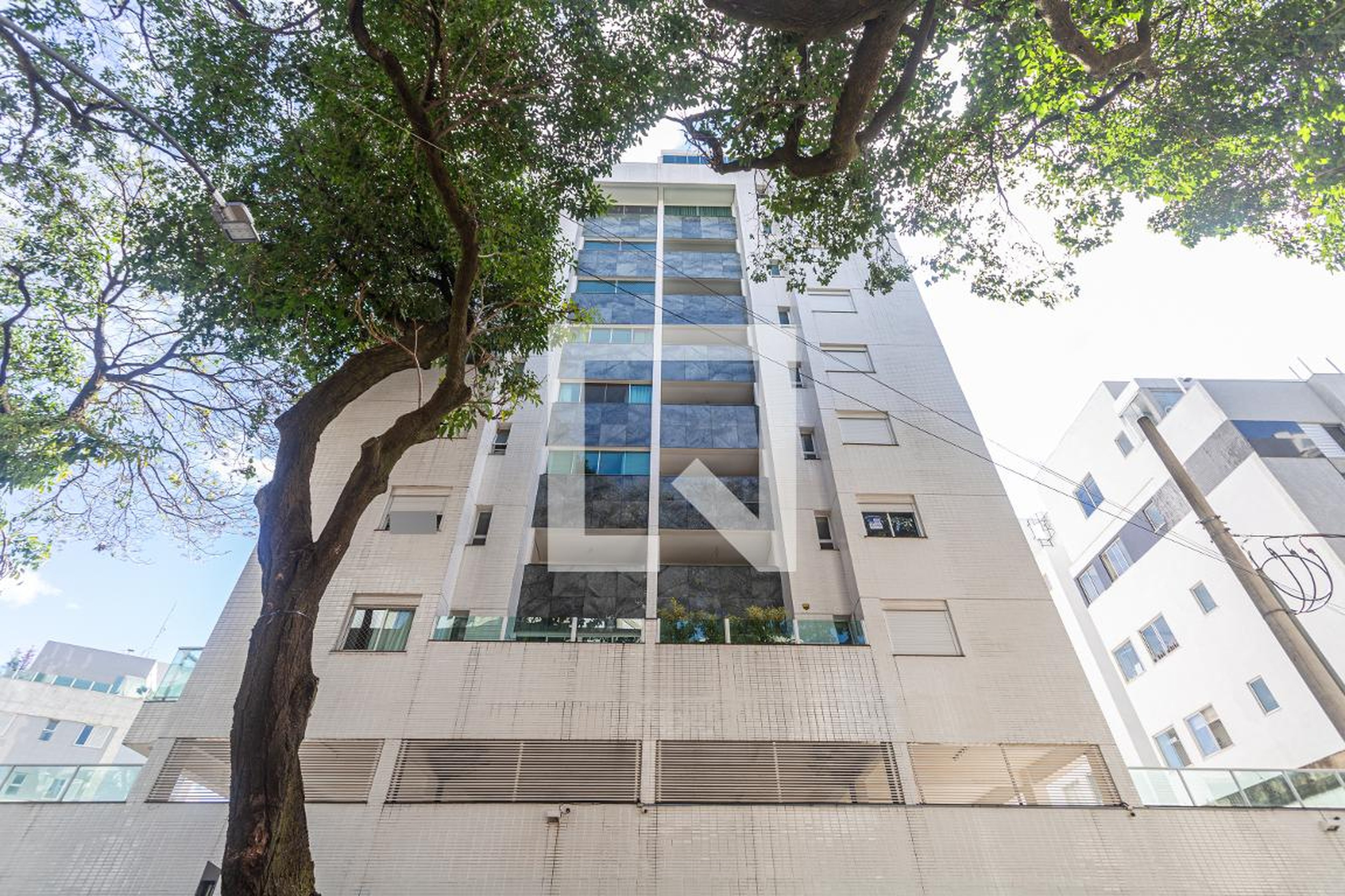 Fachada Condomínio em Rua Santo Antônio do Monte, 9