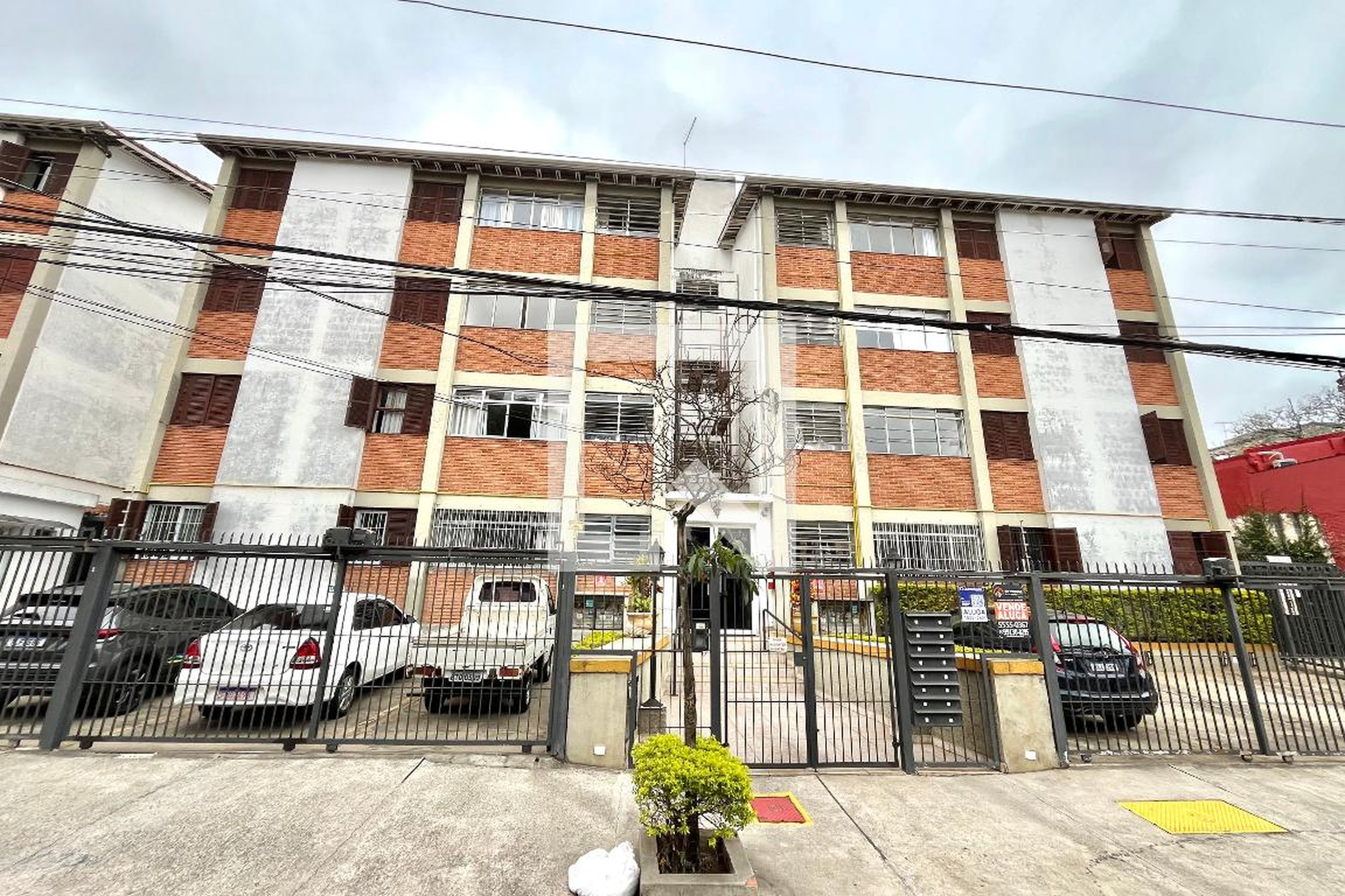 Fachada Condomínio Conjunto Residencial Auetis