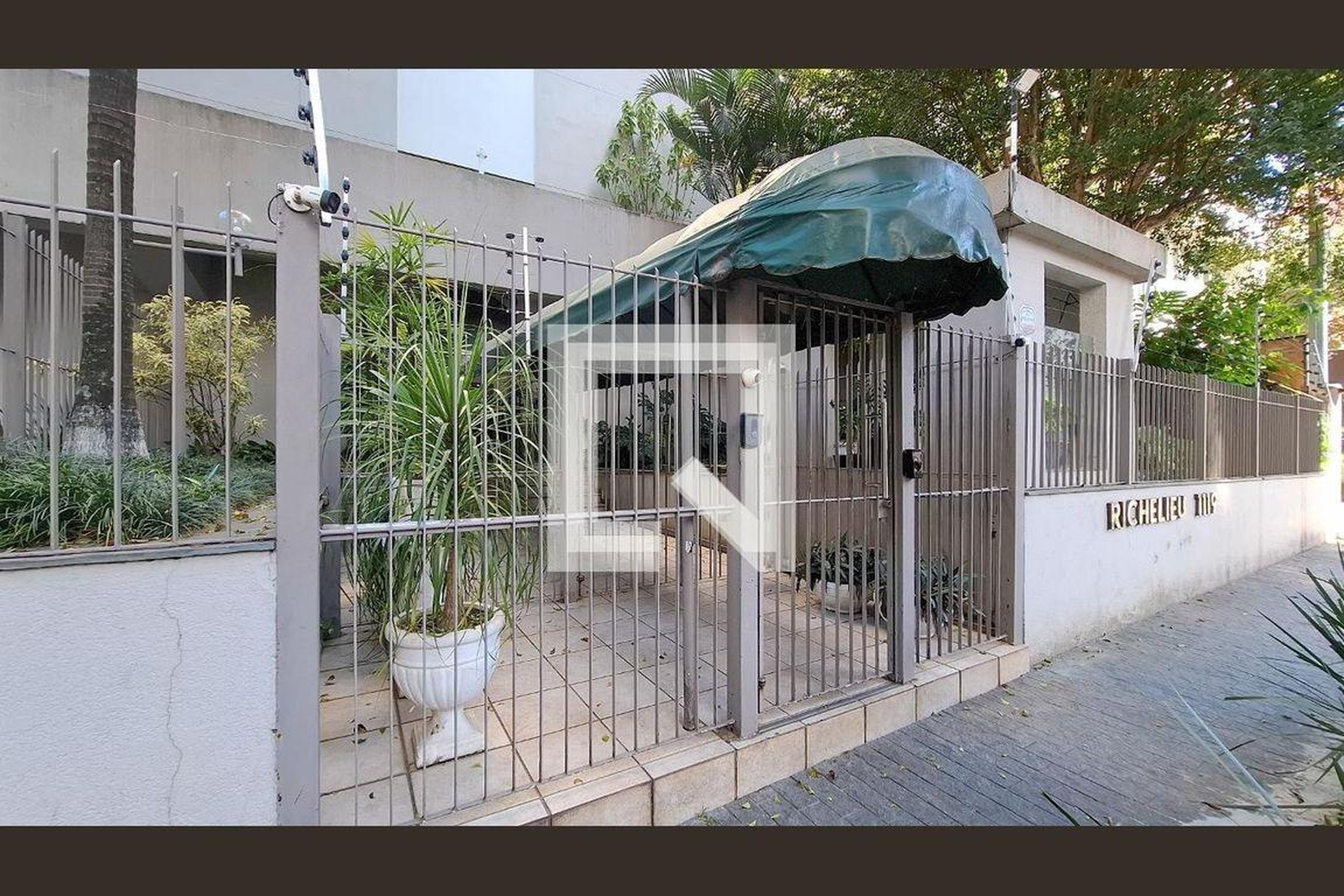 Fachada do Prédio Condomínio Richelieu