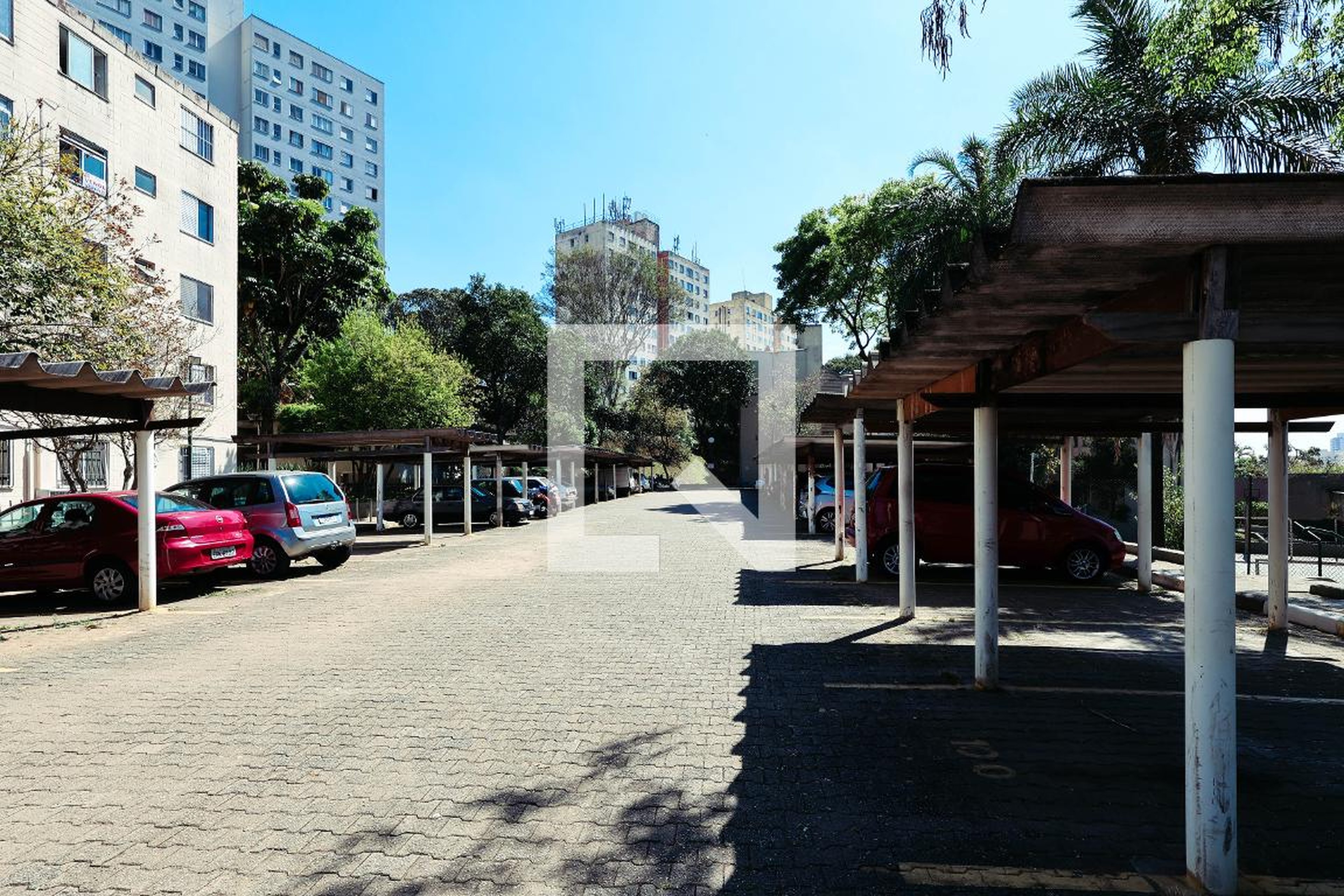 Estacionamento - Mira flores