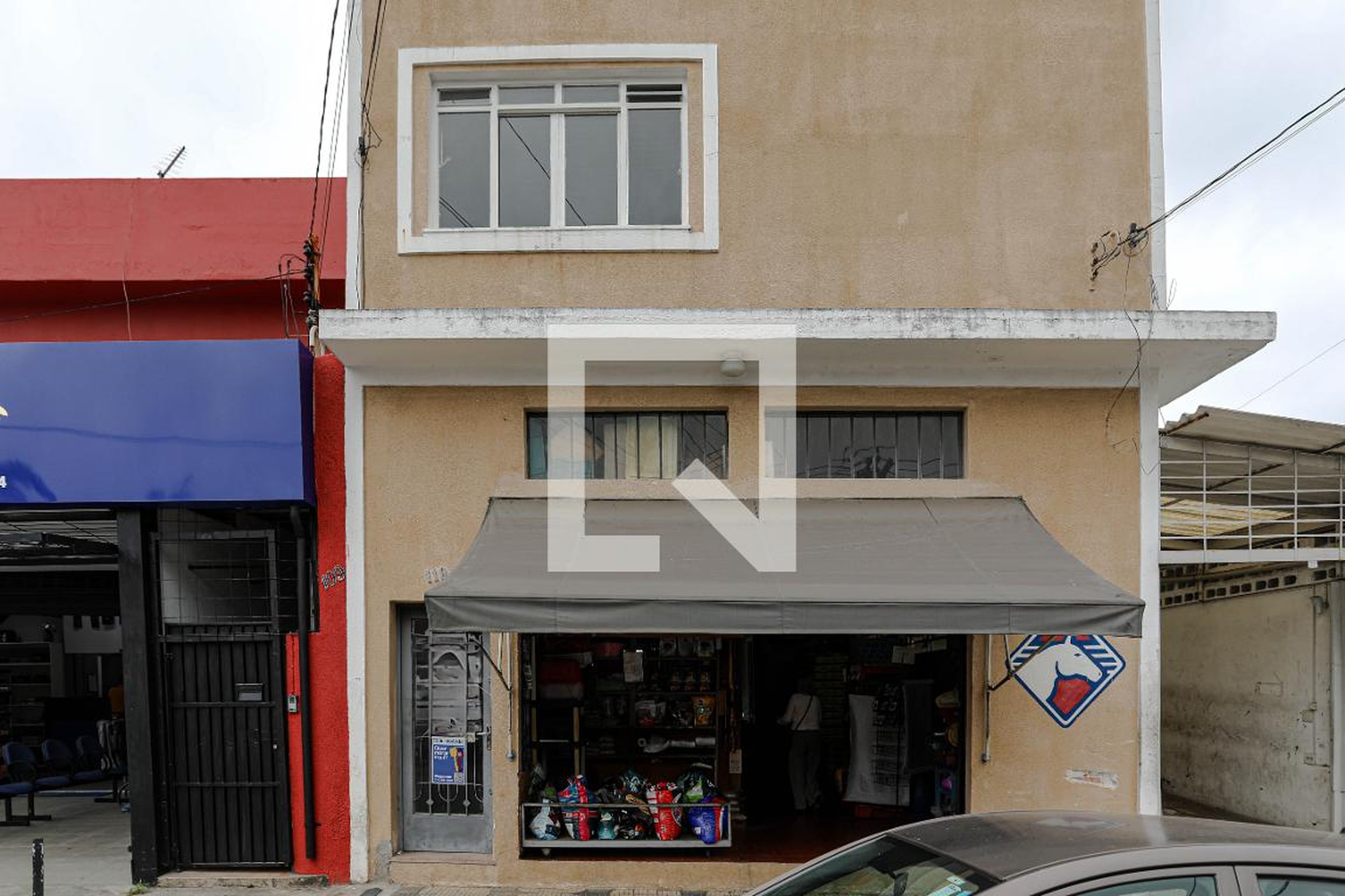 Fachada Condomínio em Avenida José Maria de Albuquerque Freitas, 119