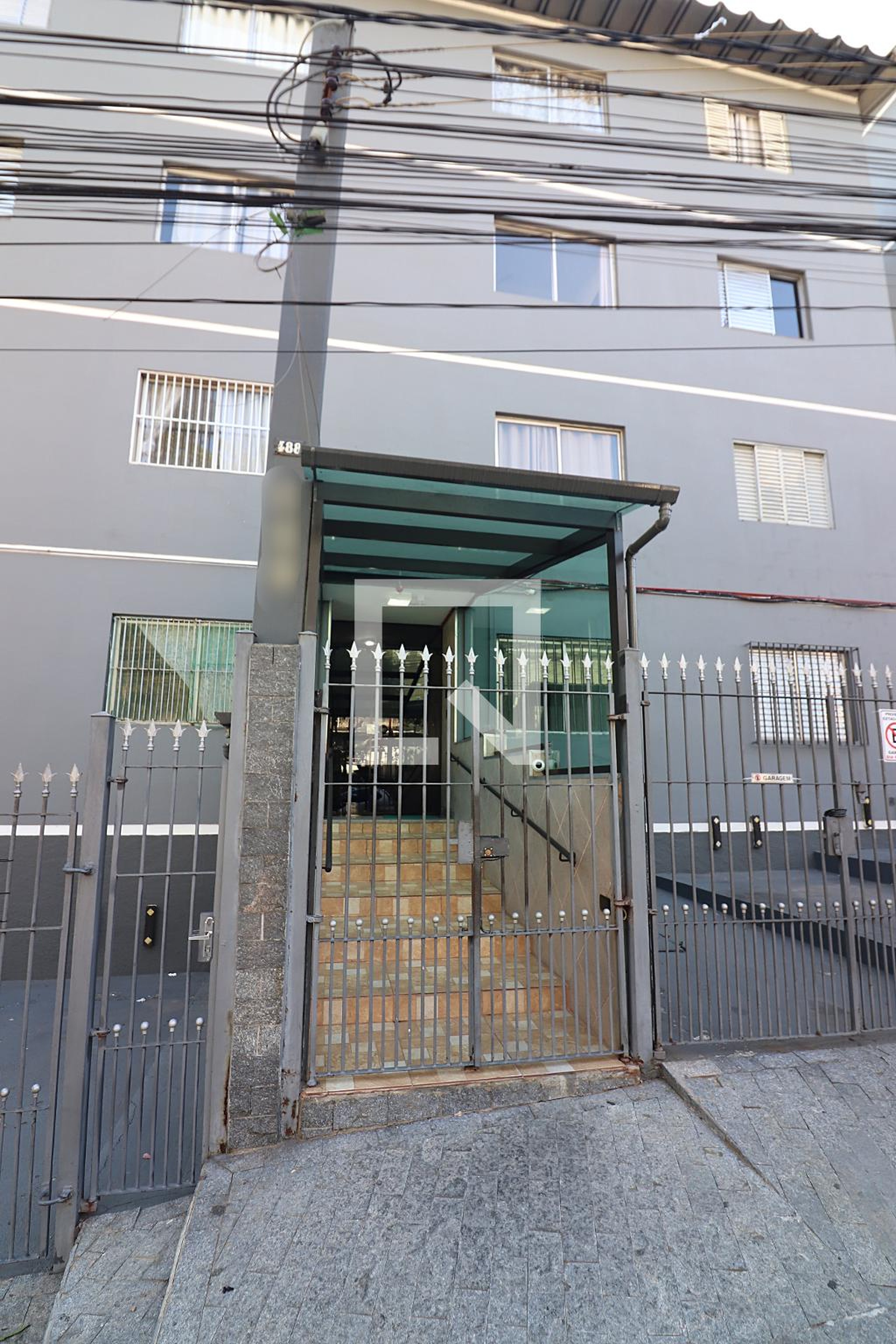 Fachada Condomínio em Rua Venezuela, 488