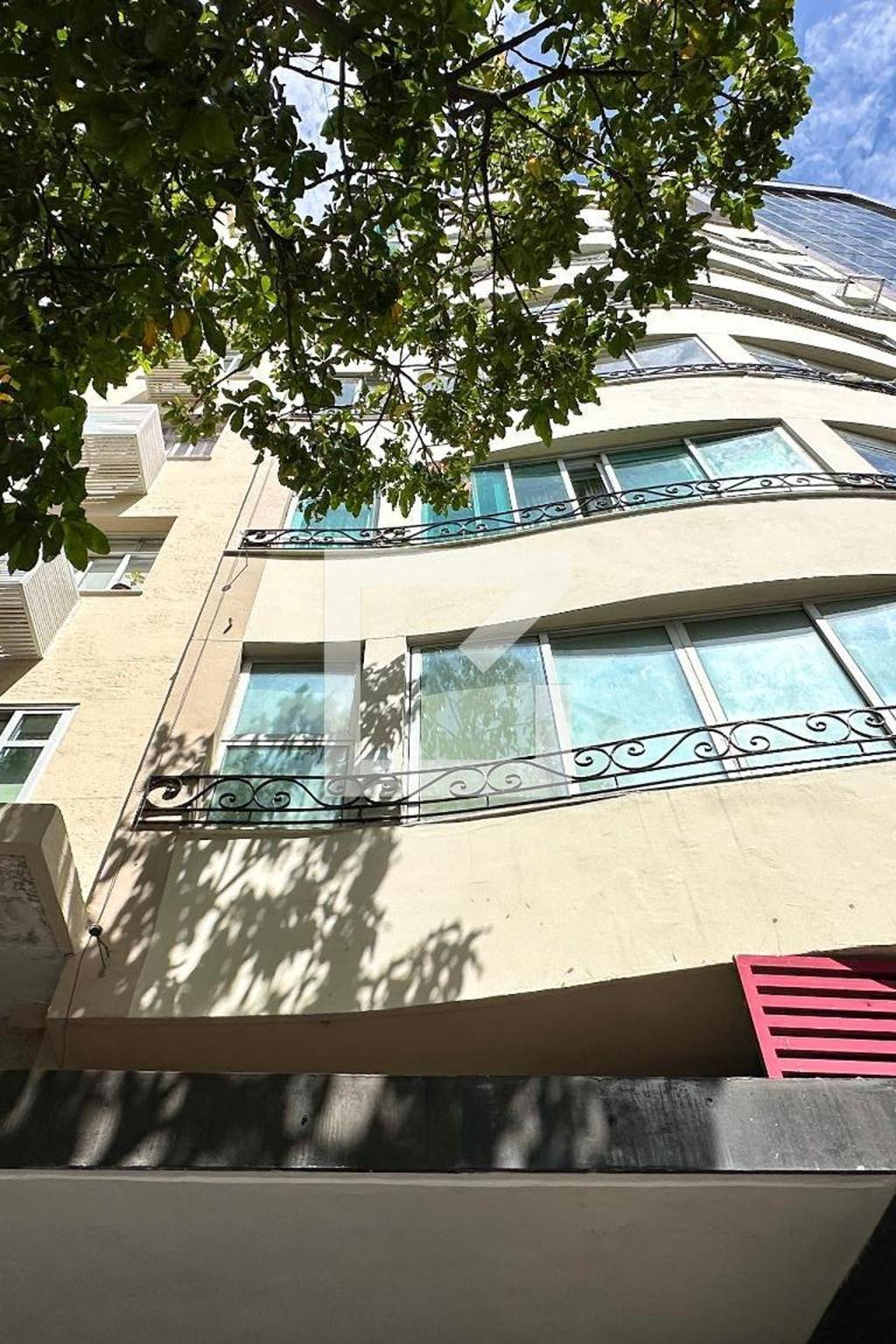 Fachada Condomínio em Avenida Ataulfo de Paiva, 1335