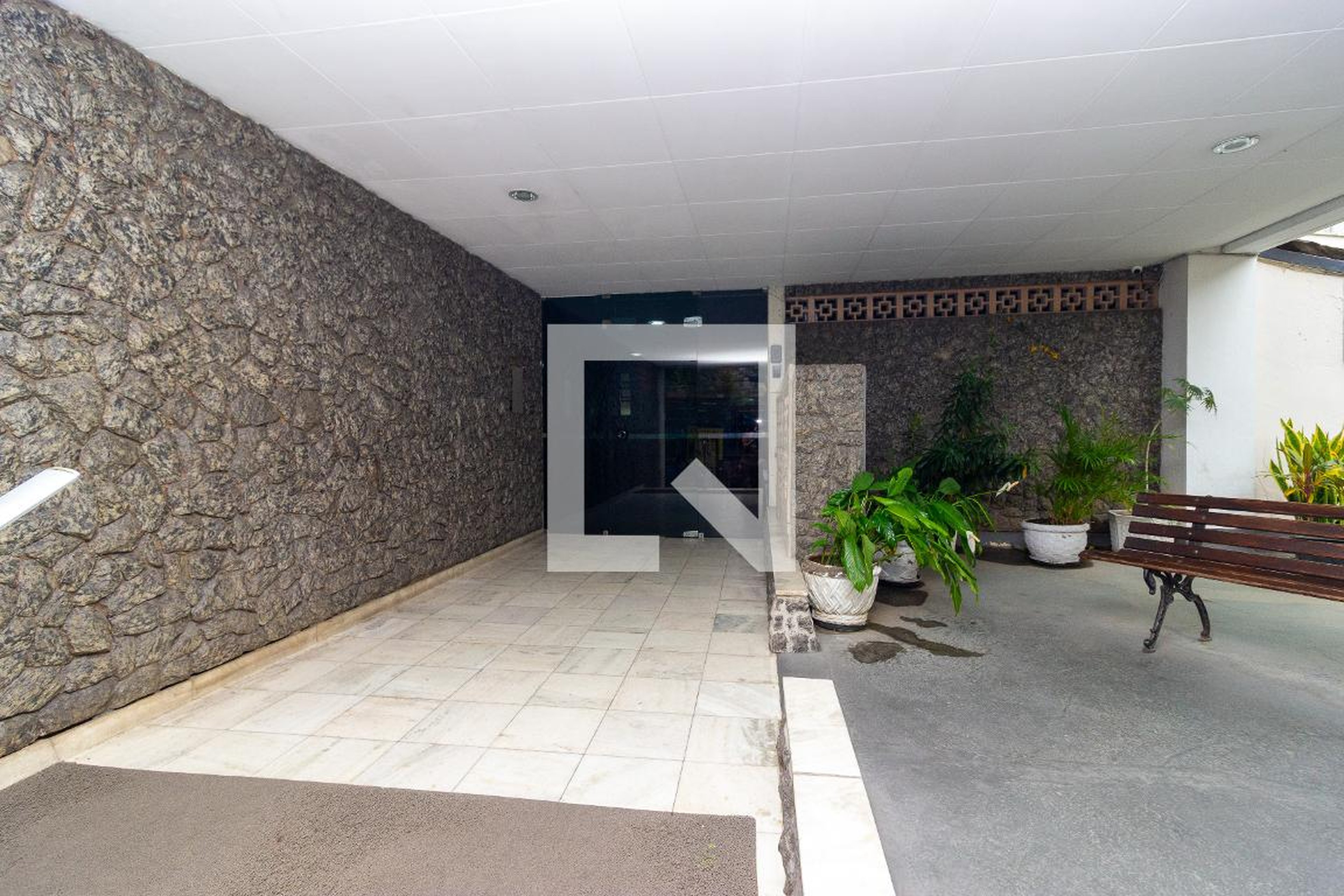 Área comum - Serpa Pinto