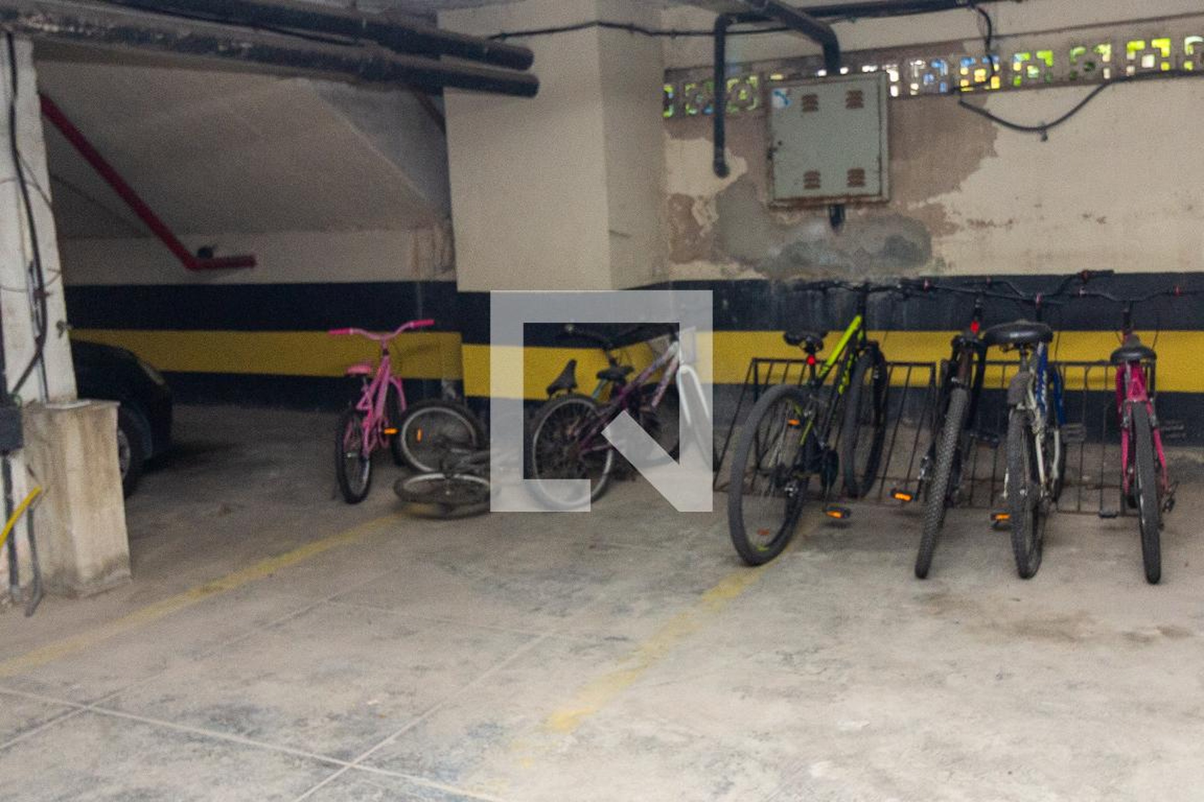 Bicicletário - Serpa Pinto