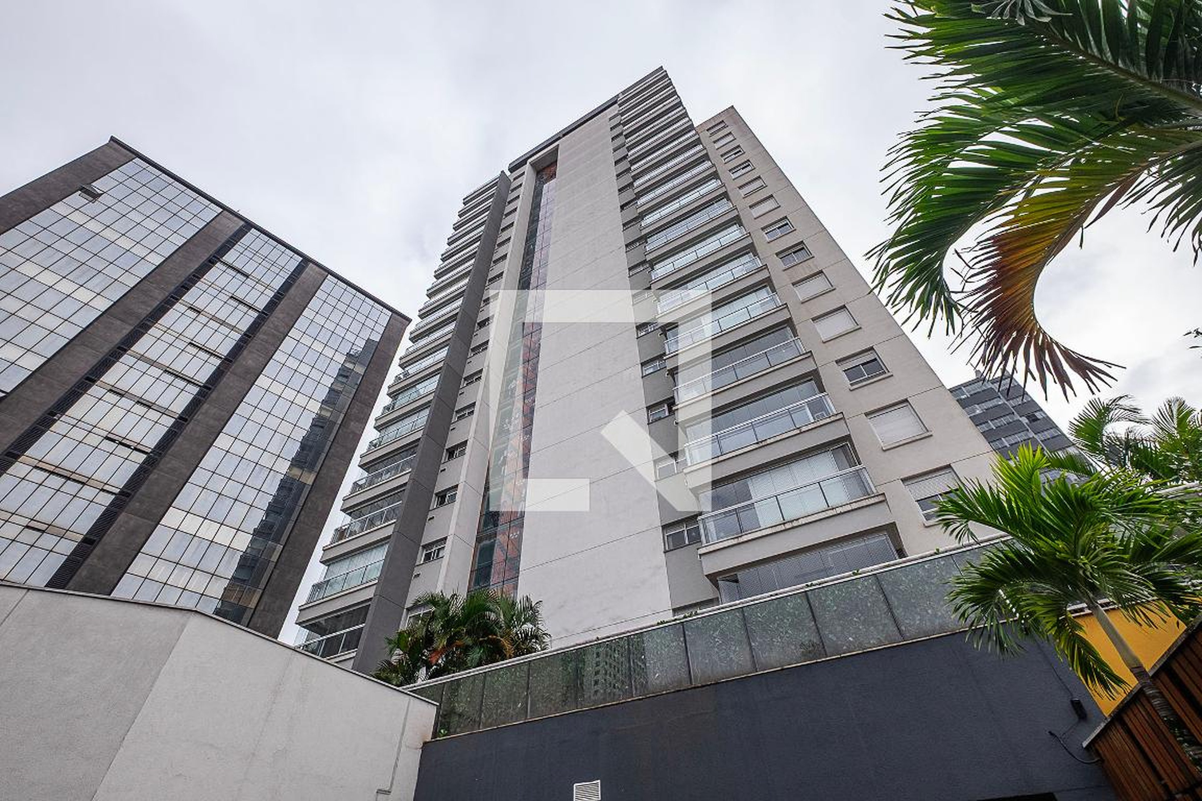 Fachada Condomínio Home Design Pinheiros