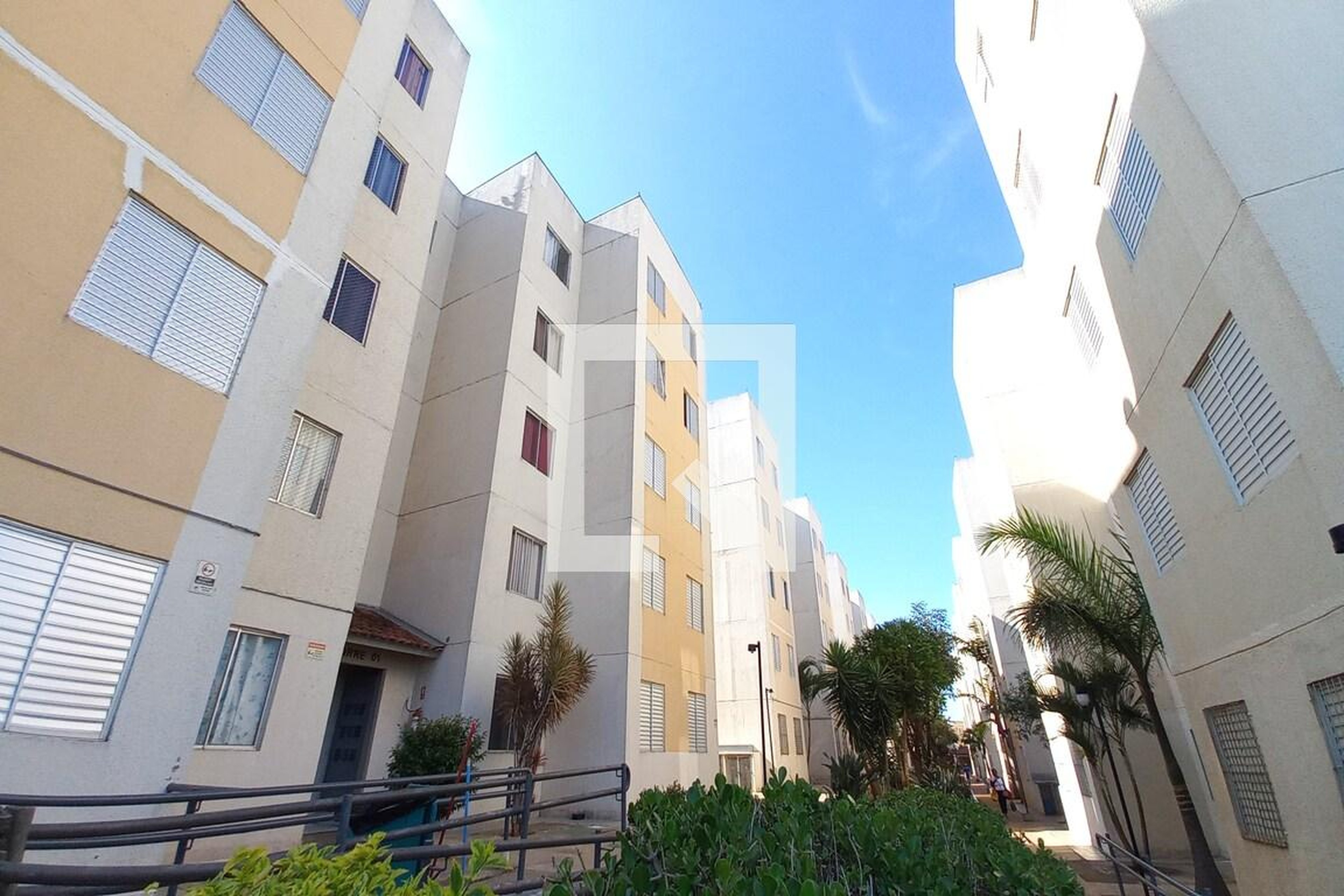 Fachada do Prédio Condomínio Campo das Rosas